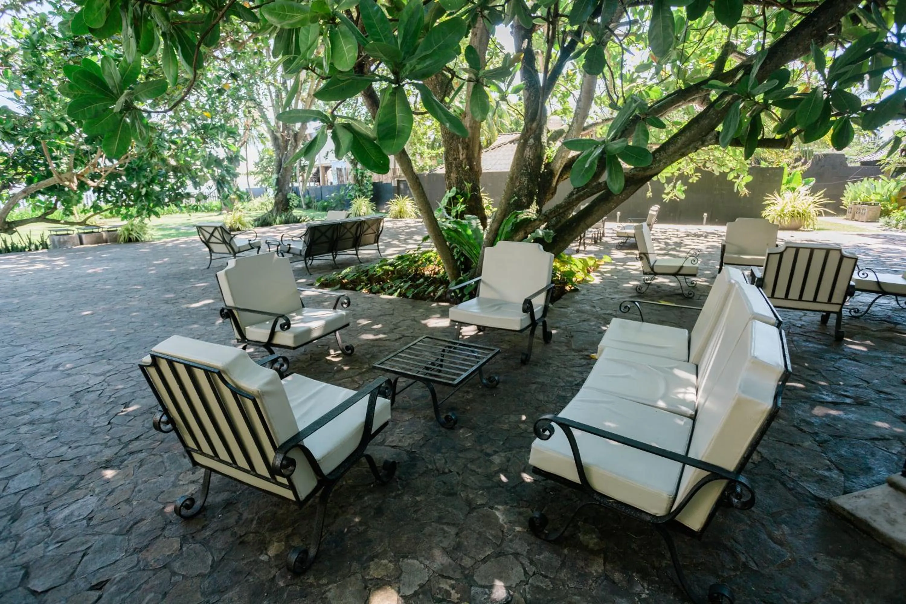 Patio in The Henry Resort Dumaguete