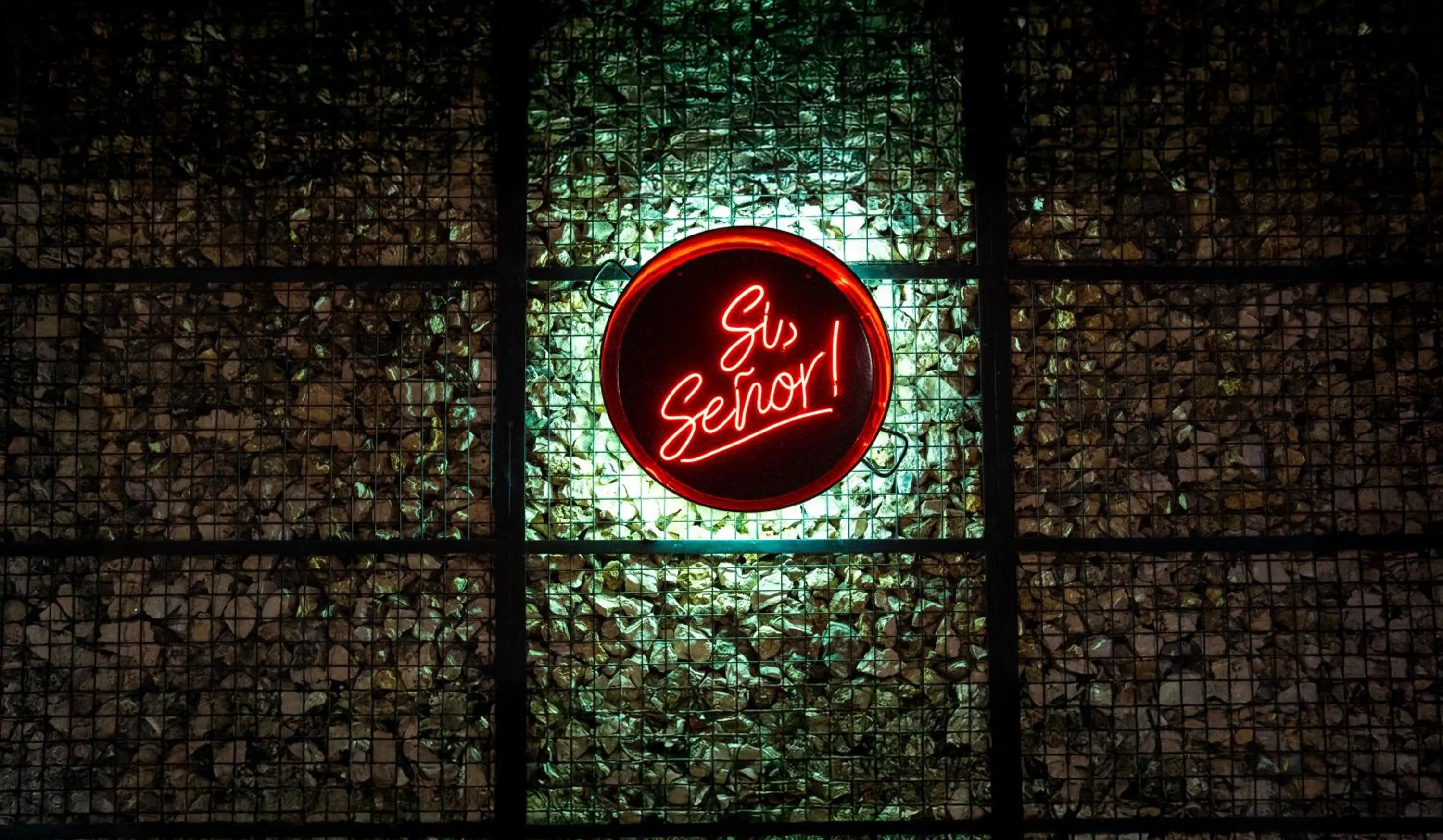 Restaurant/places to eat in The Henry Resort Dumaguete