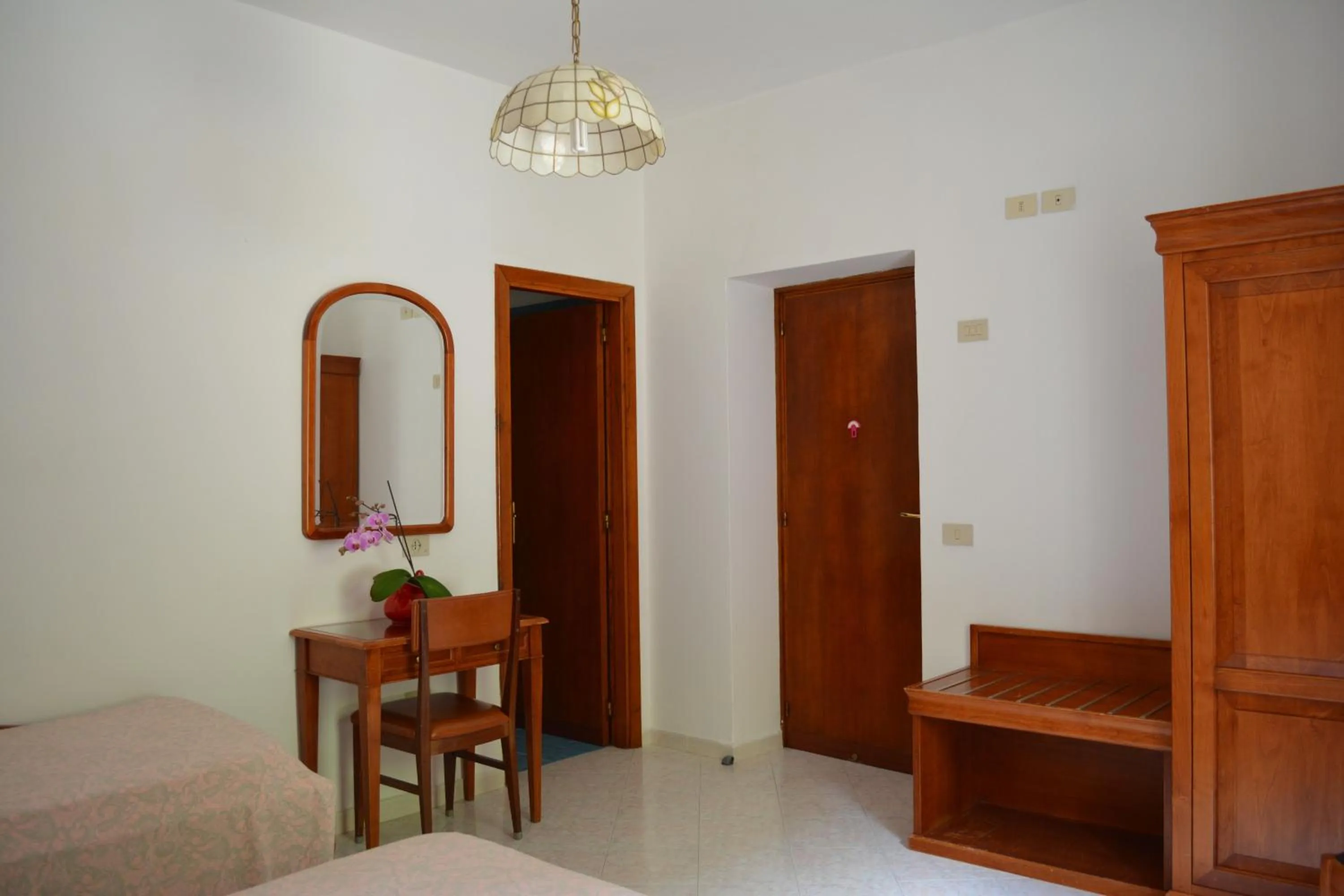 Bedroom in Hotel Maronti