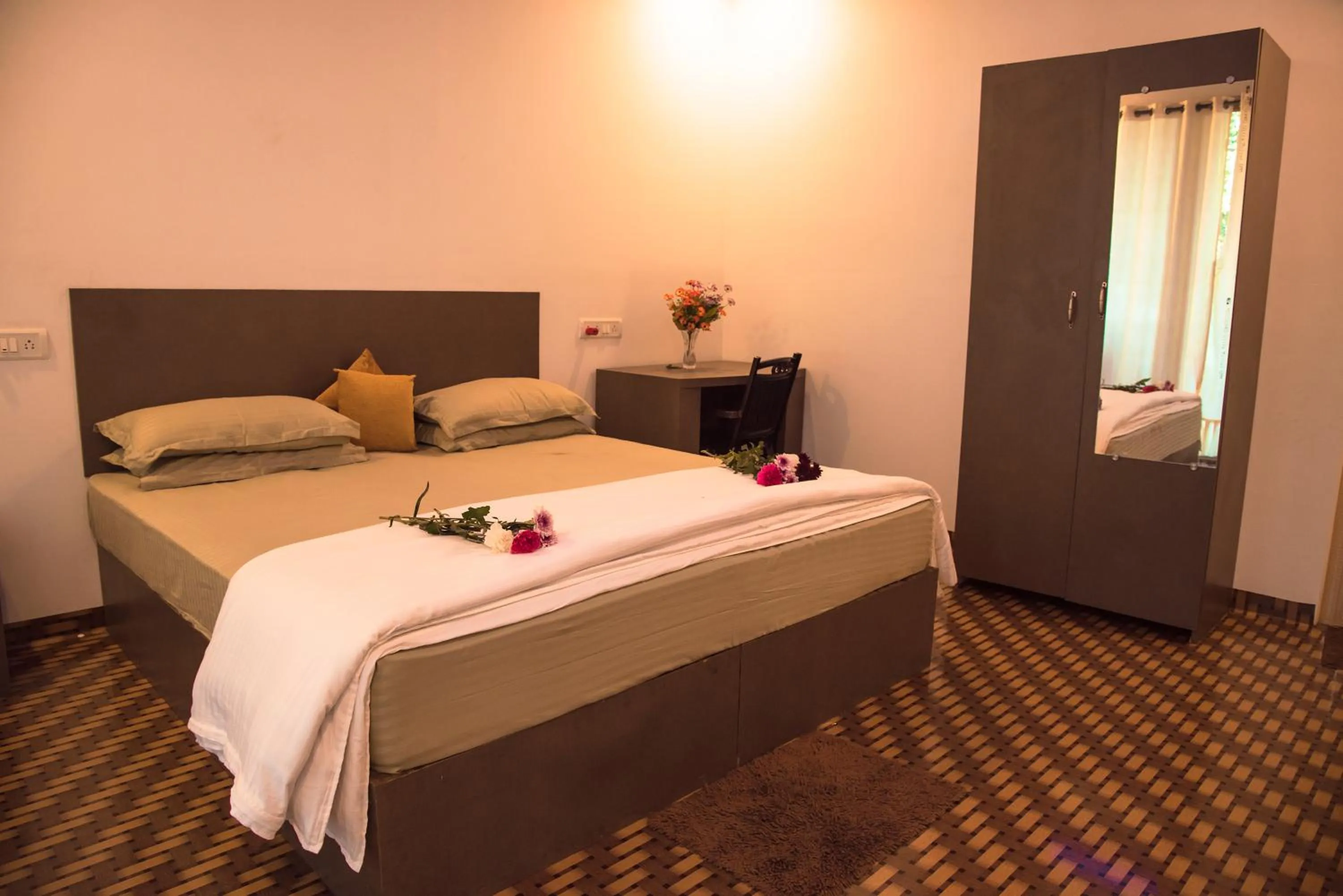 Patnem Beach Cottages