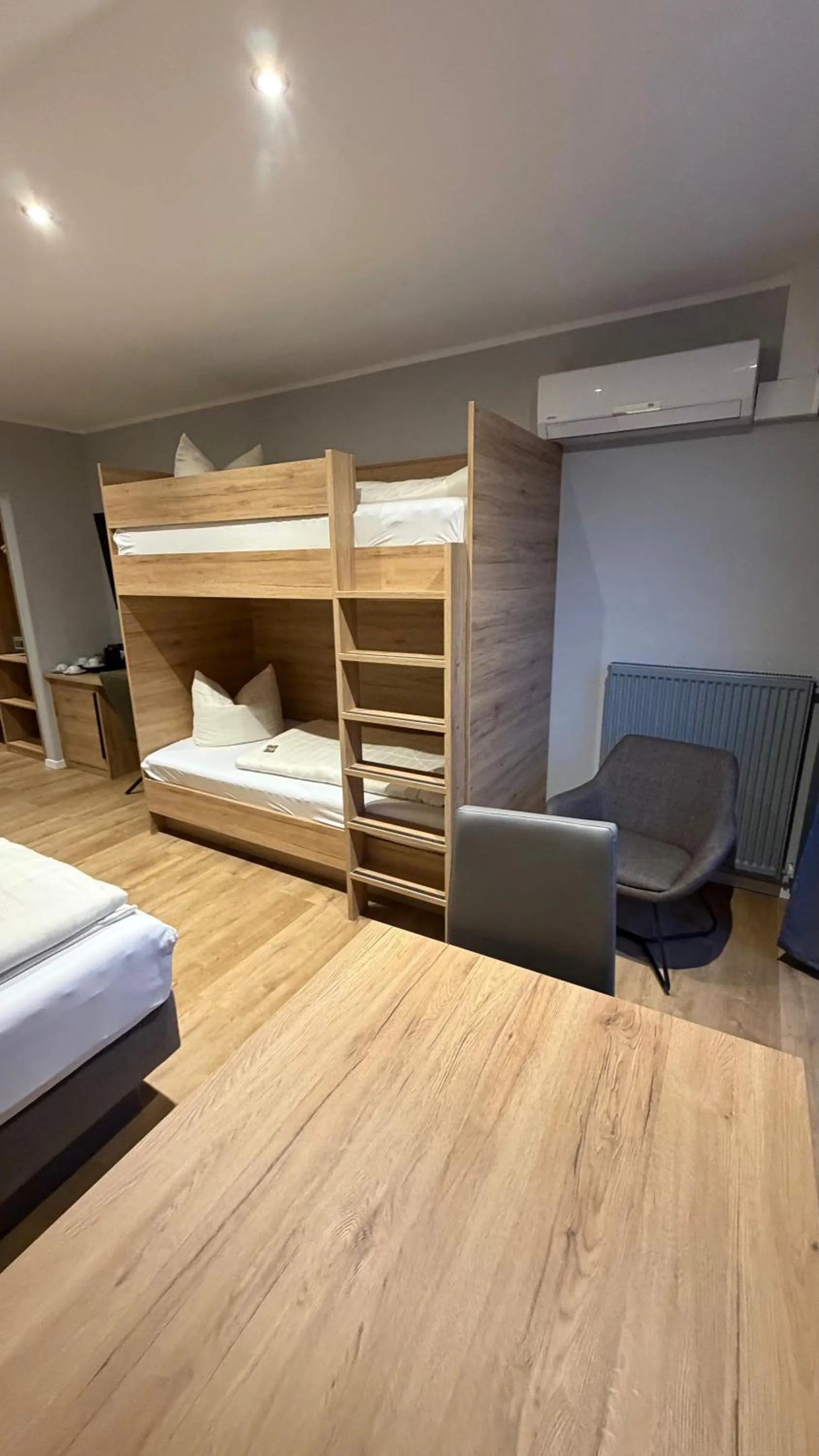 Bed in Hotel Senator