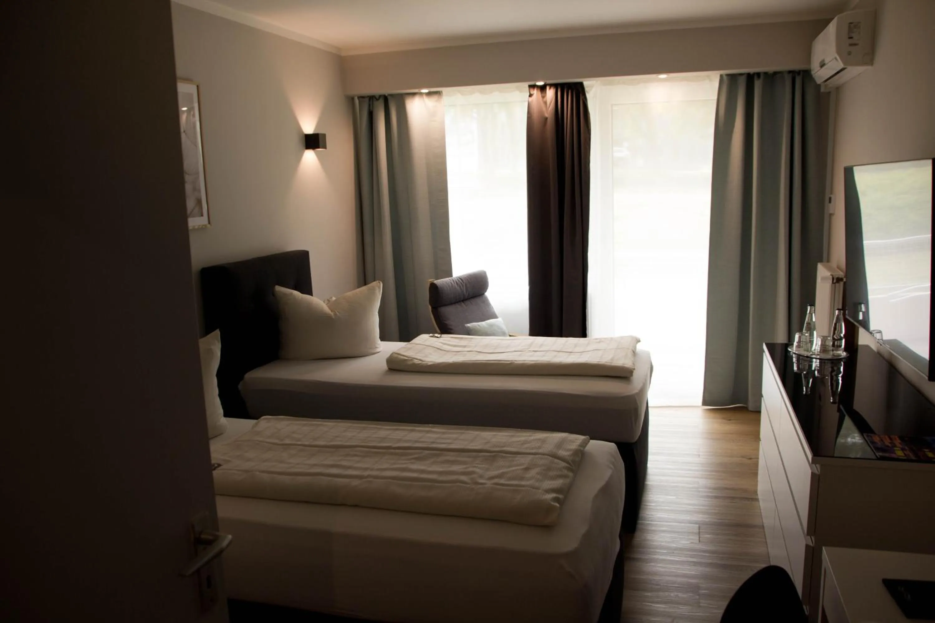 Bed in Hotel Senator