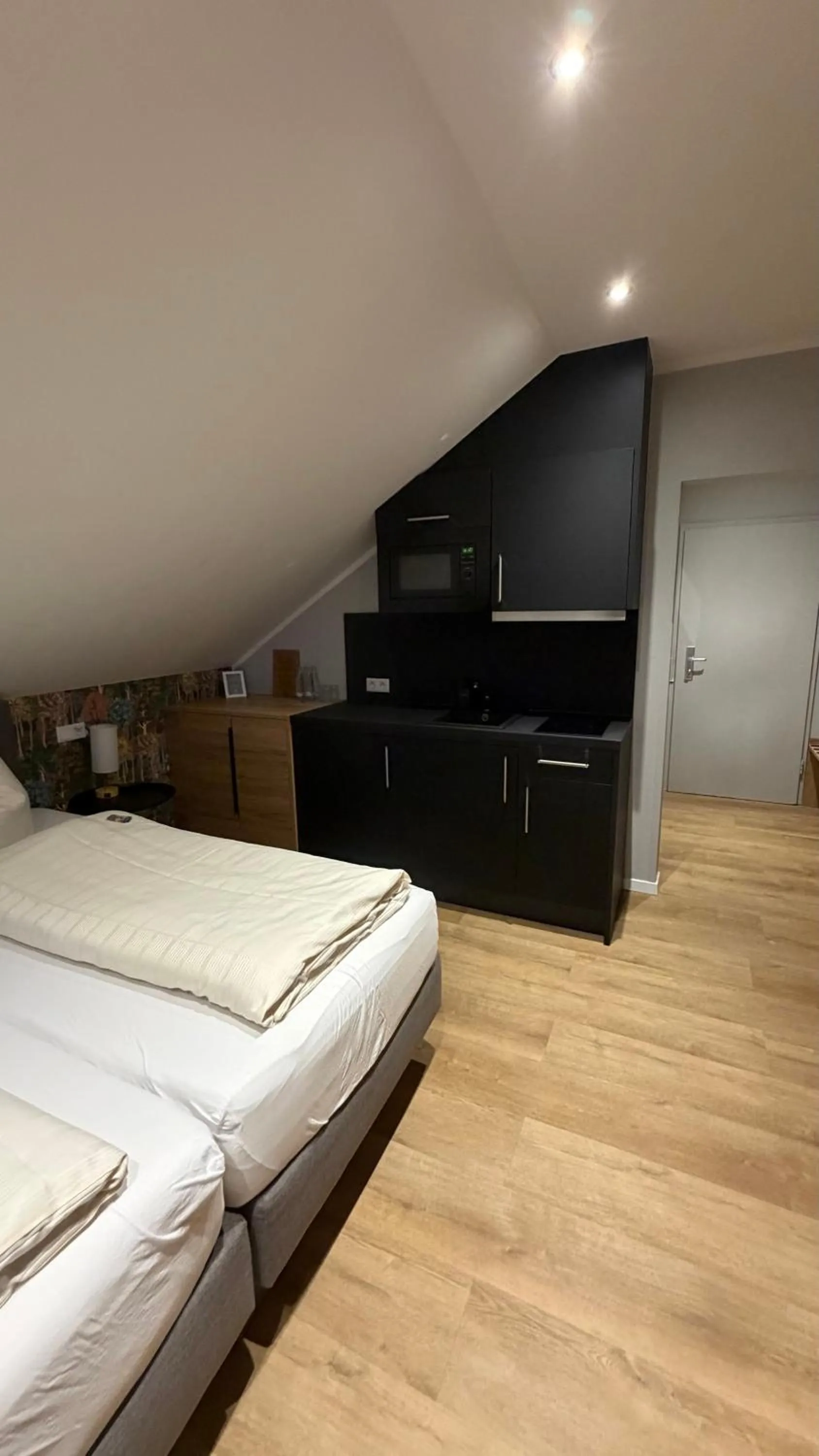 Bed in Hotel Senator