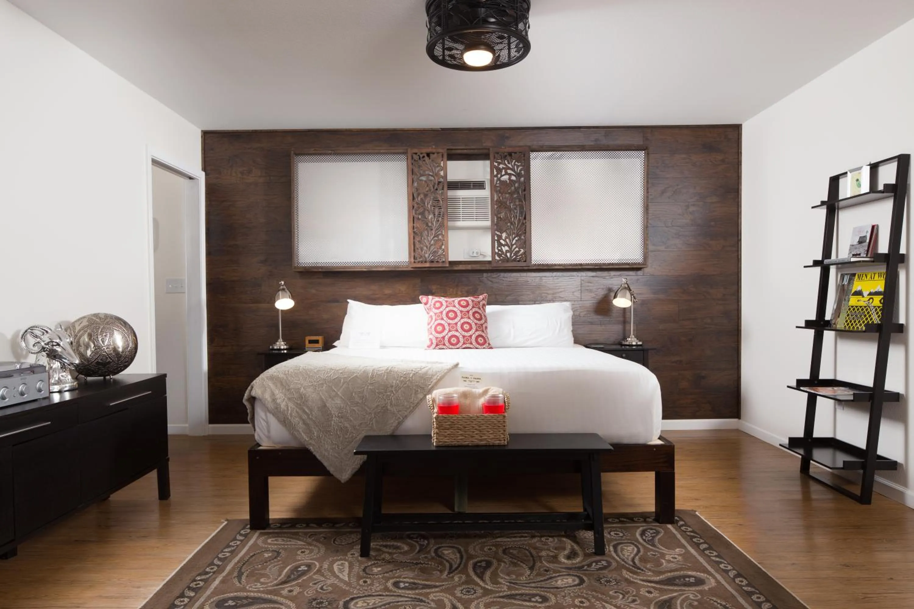 Bed in Hotel Flora and Fauna