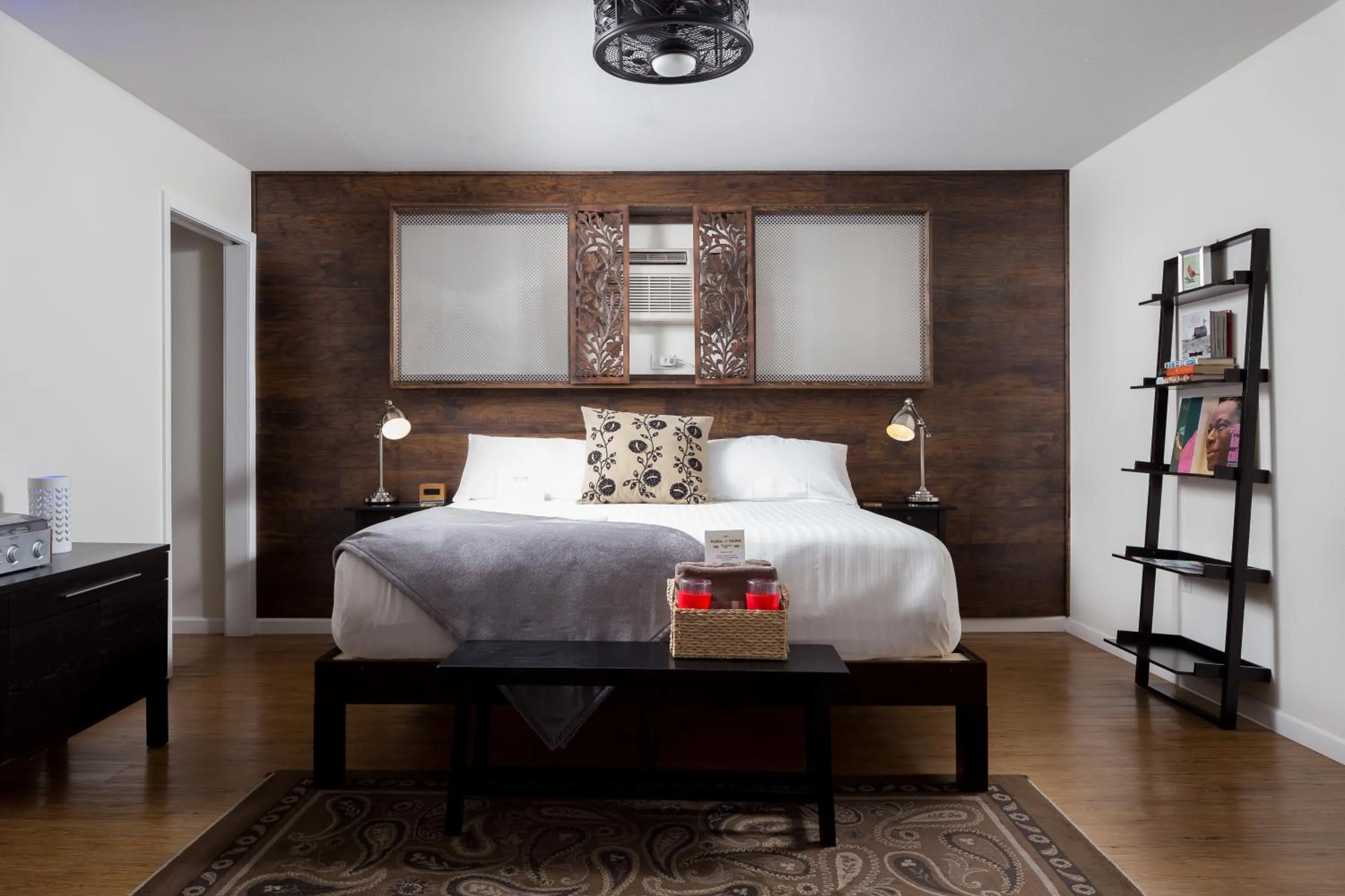 Bed in Hotel Flora and Fauna