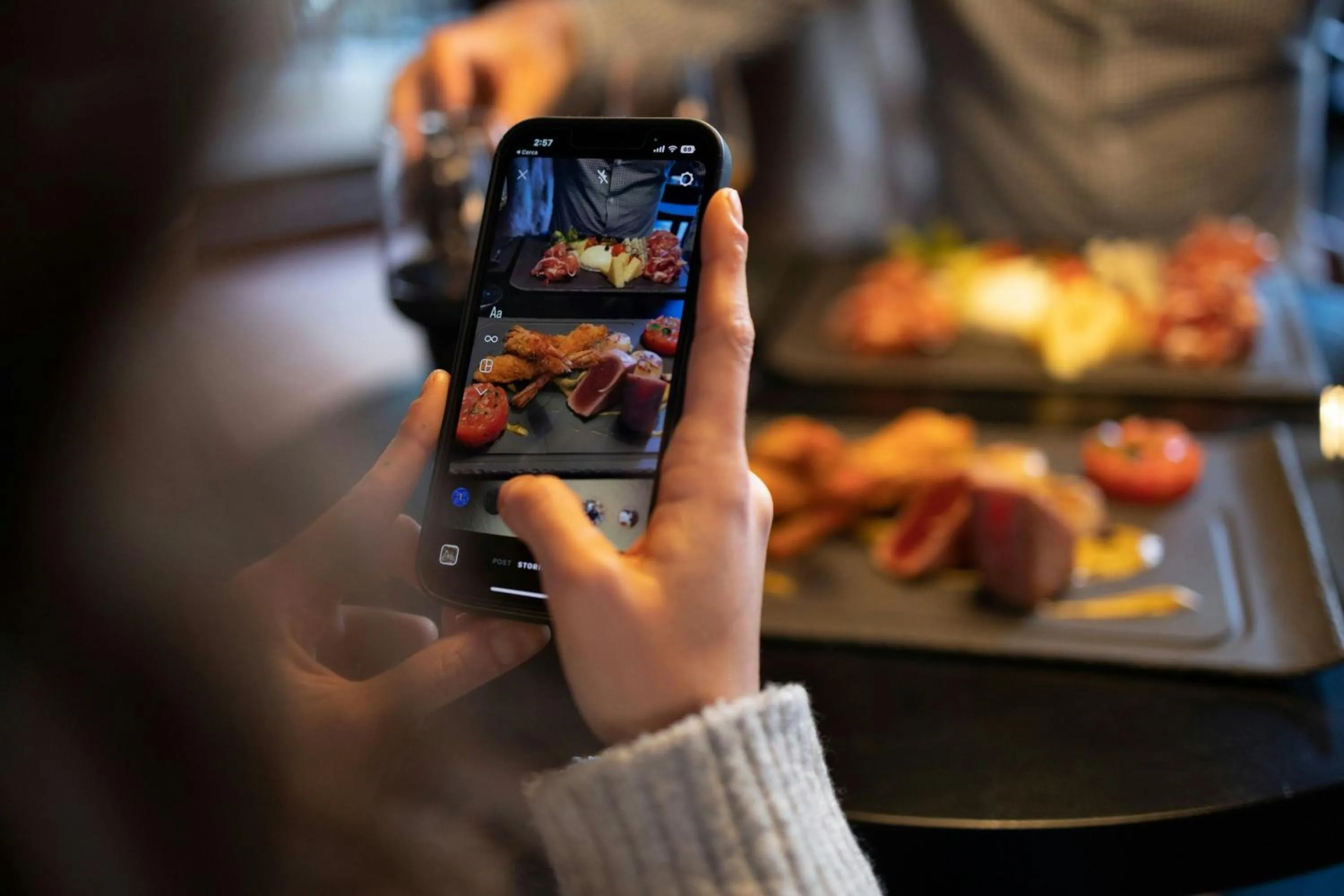 Restaurant/places to eat in Moxy Brussels City Center