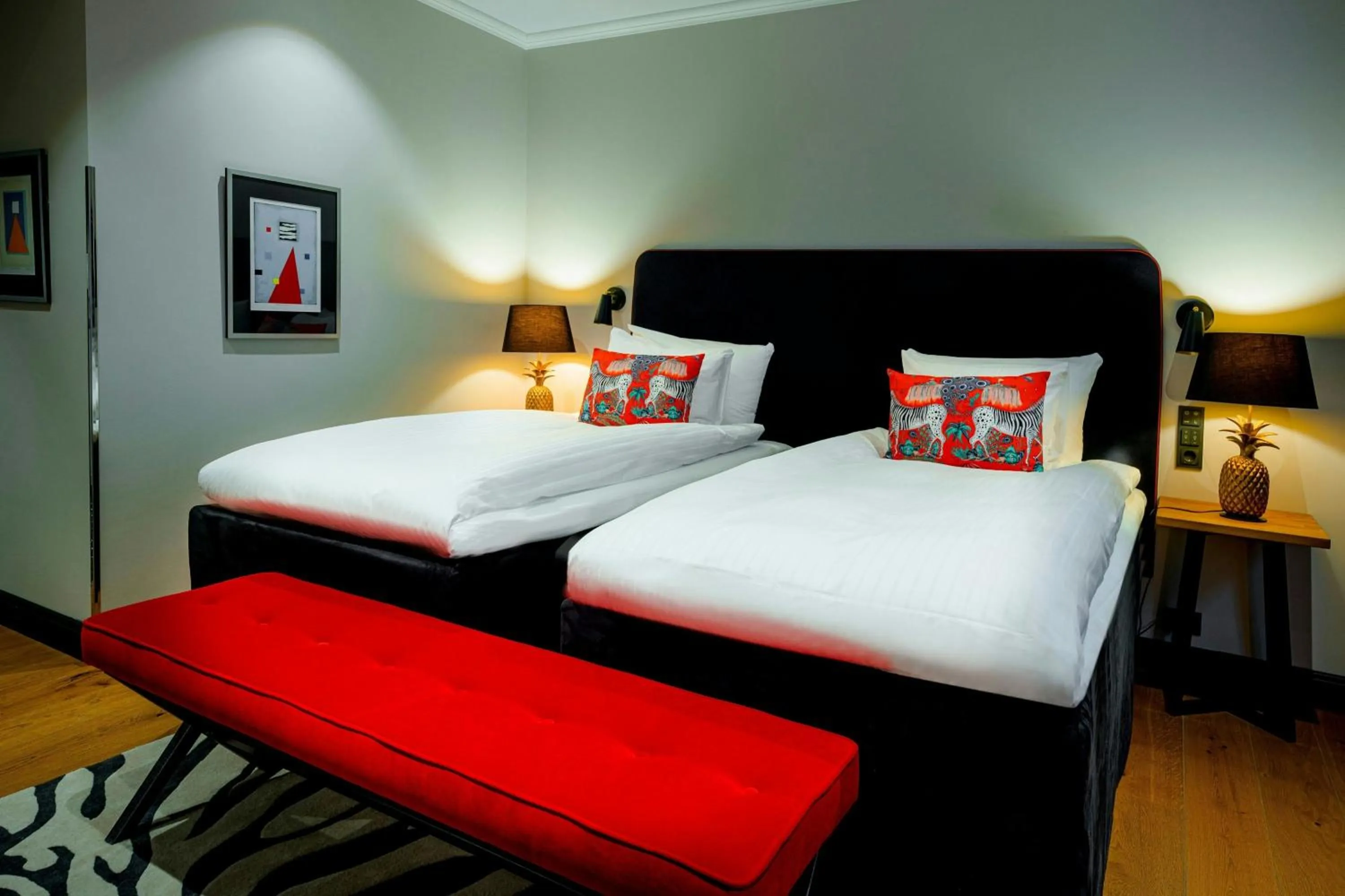 Photo of the whole room, Bed in Hotel U14, Autograph Collection