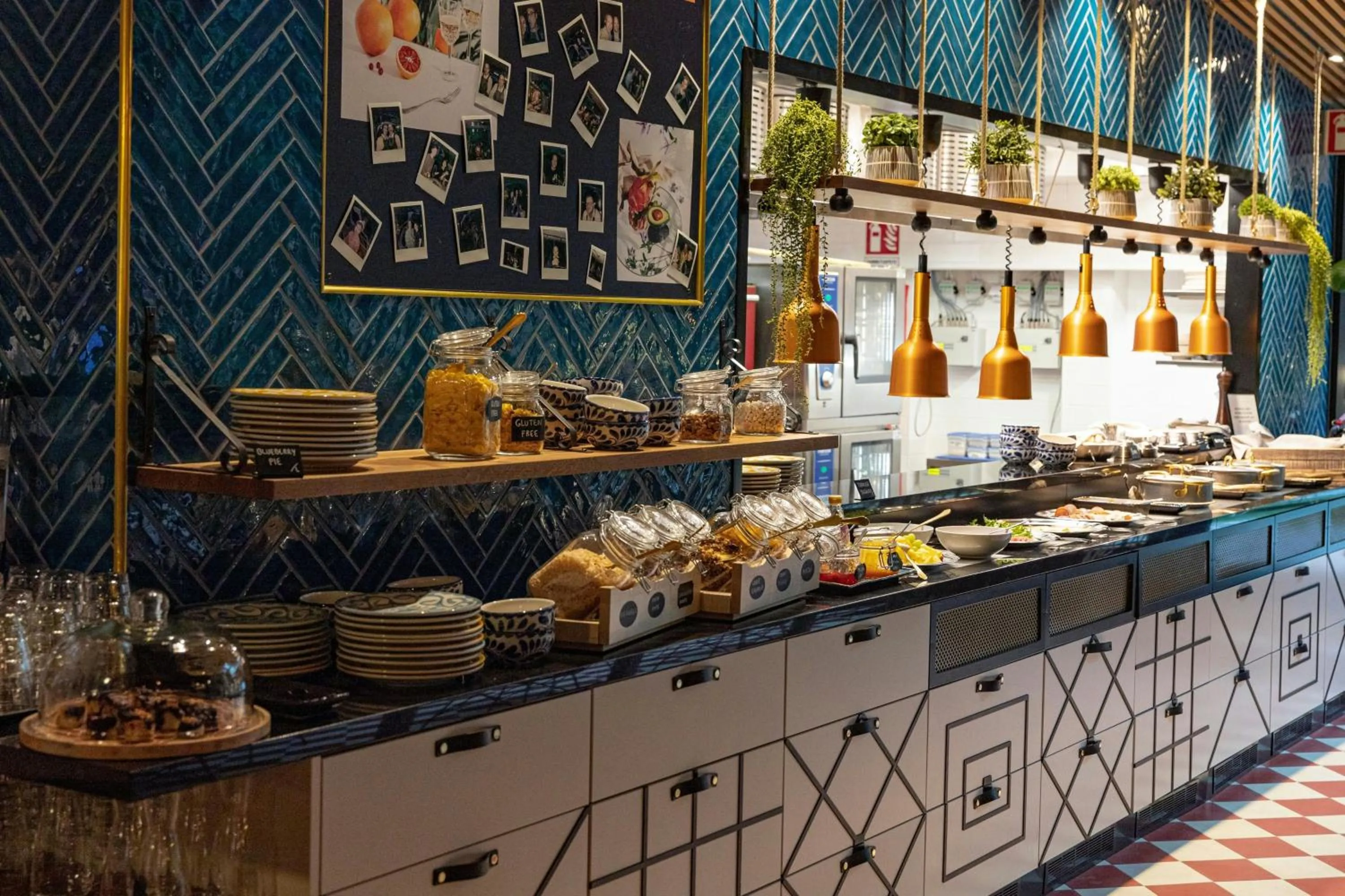 Breakfast in Hotel U14, Autograph Collection