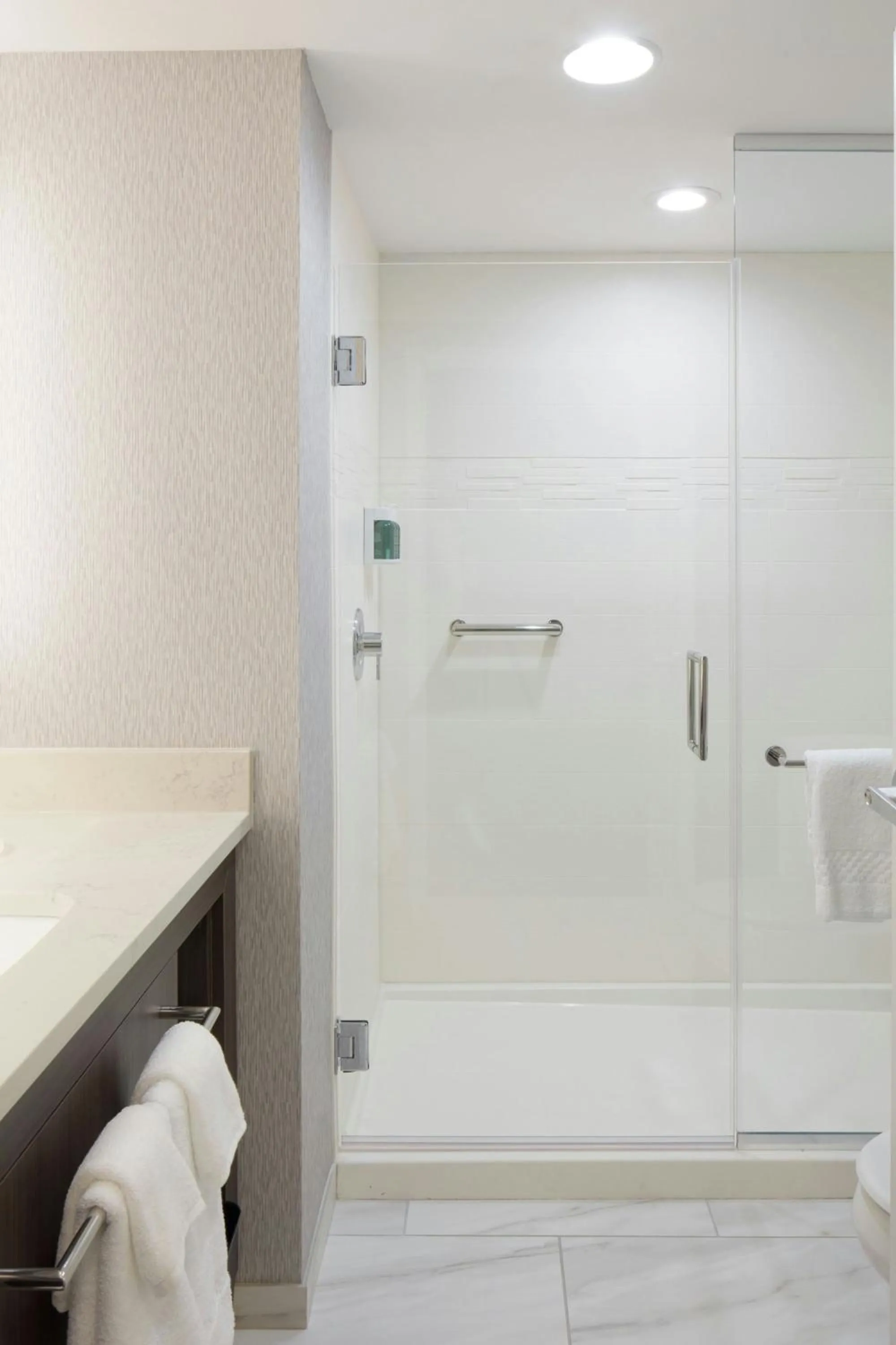 Bathroom in Residence Inn Richmond Midtown/Glenside