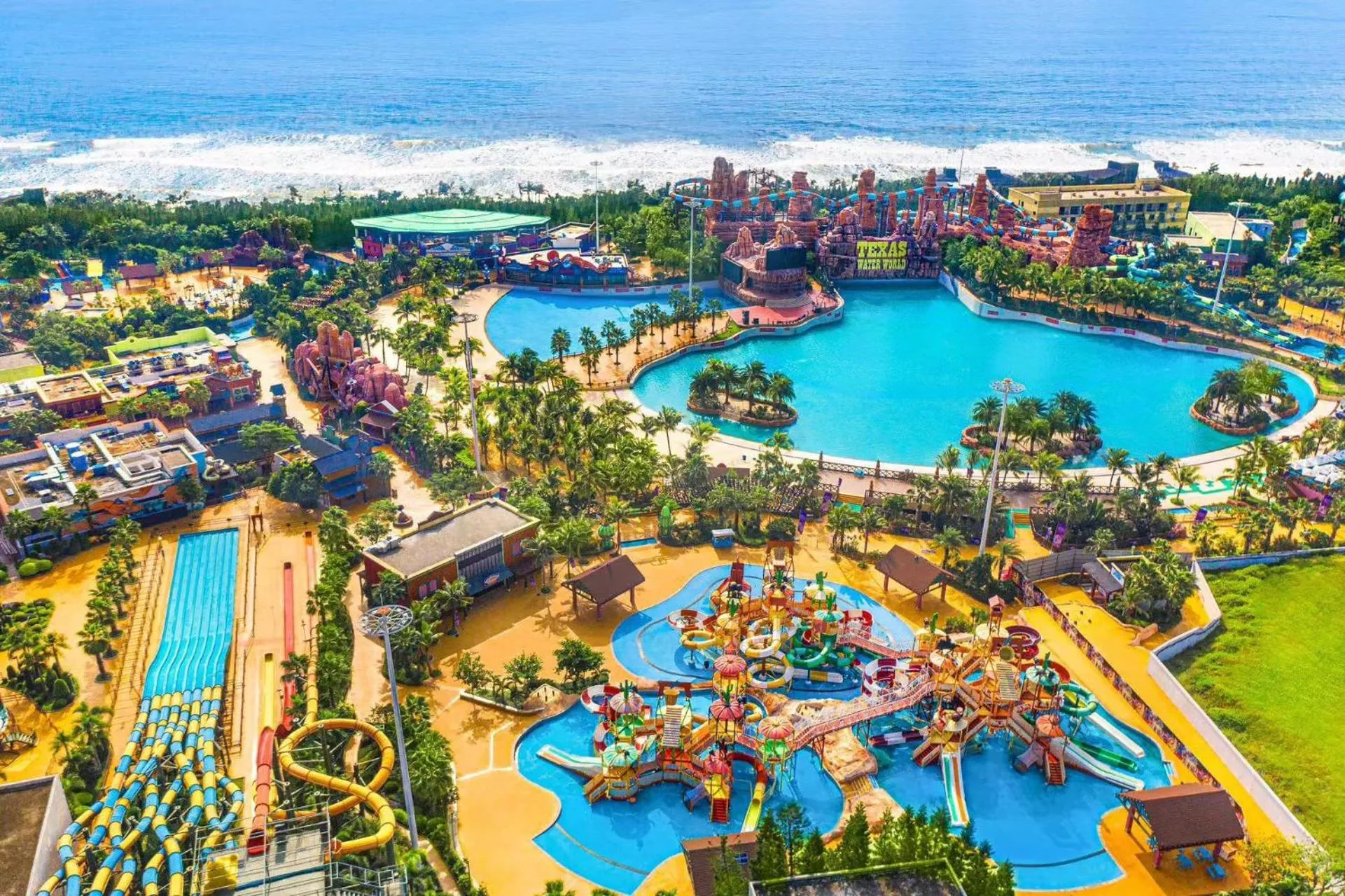 Aqua park in Four Points by Sheraton Wuchuan, Loong Bay