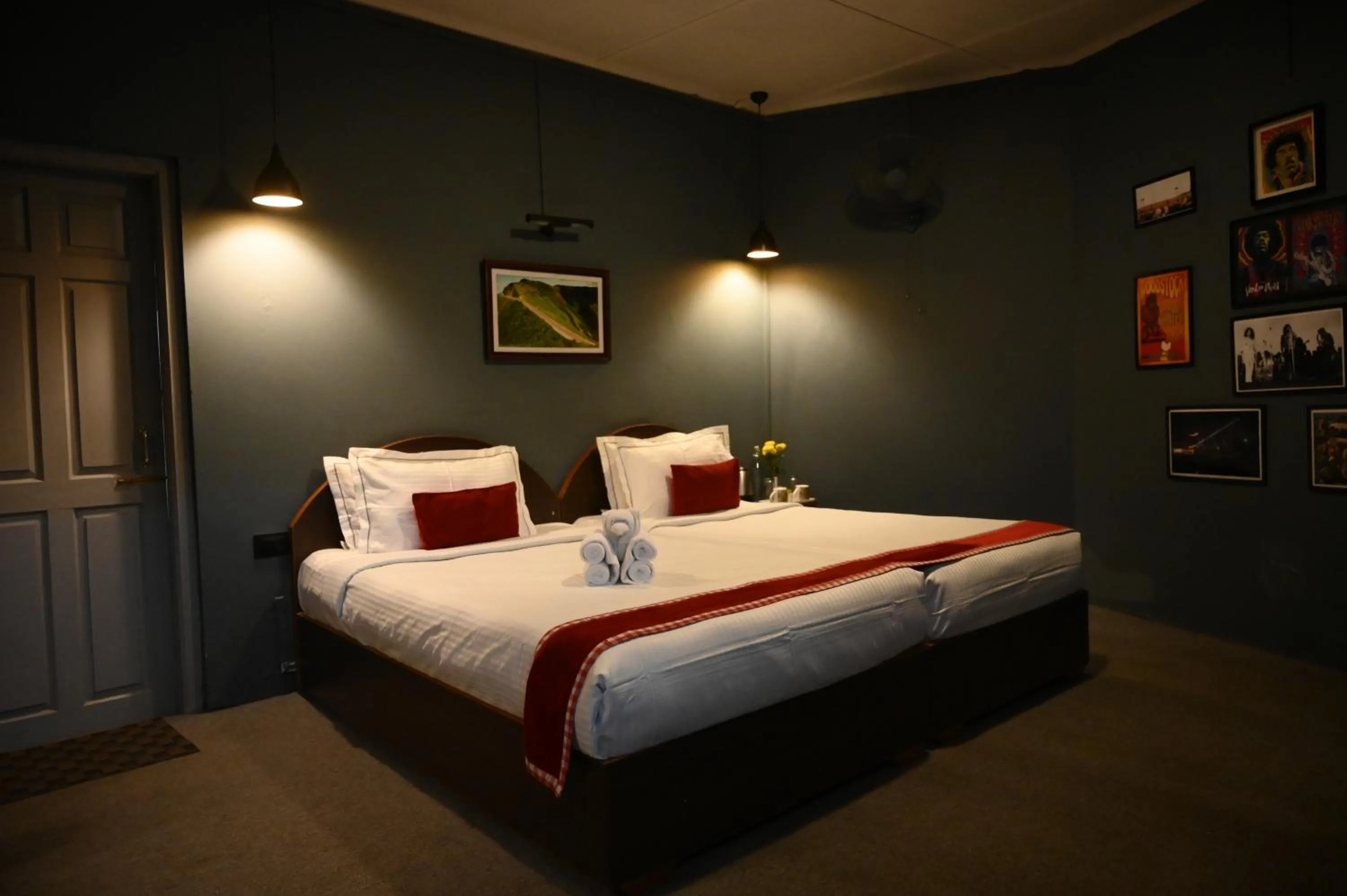 Bedroom, Bed in Woodstock Resort