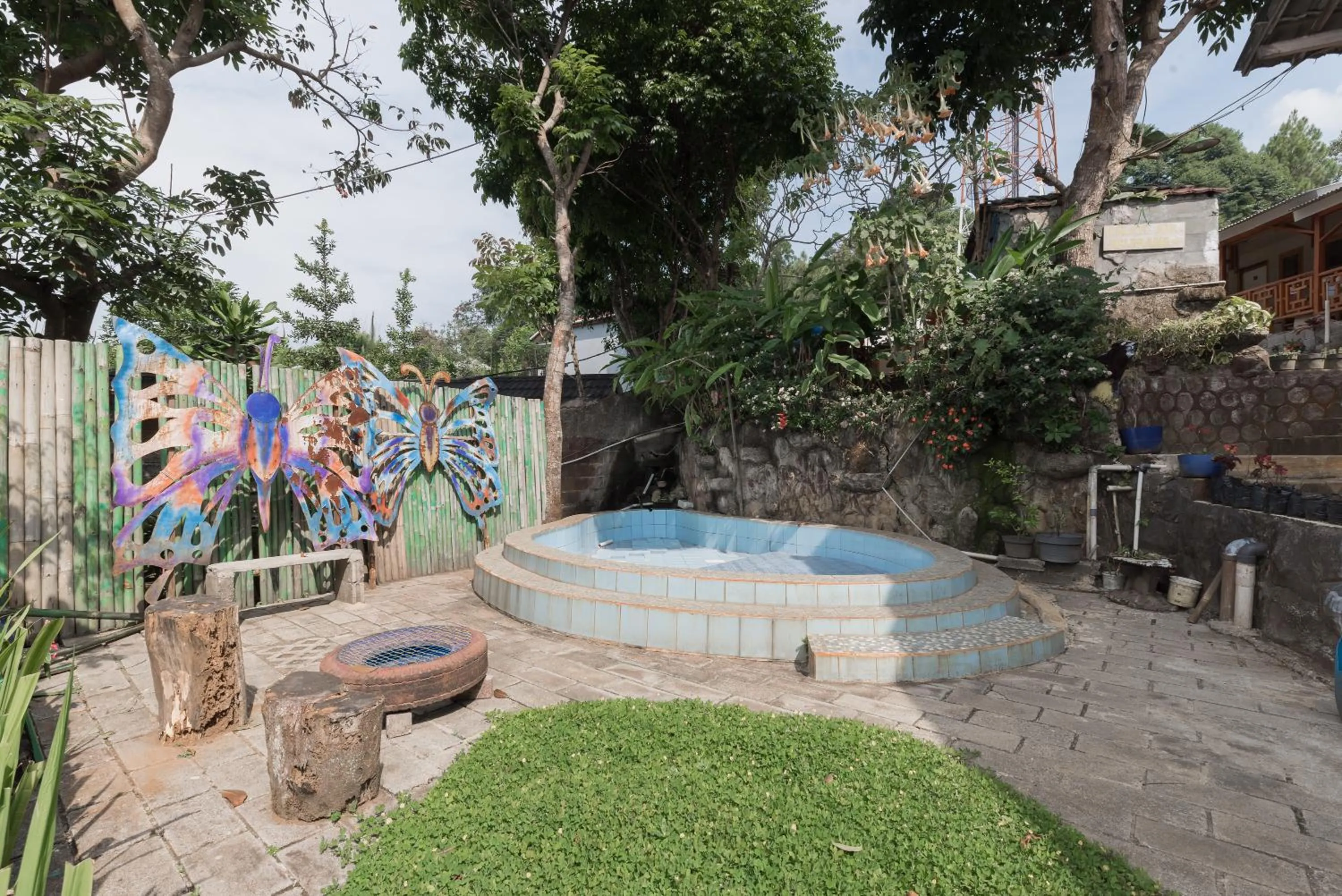 Other in Urbanview Hotel D'Pineapple Villa Ciater by RedDoorz