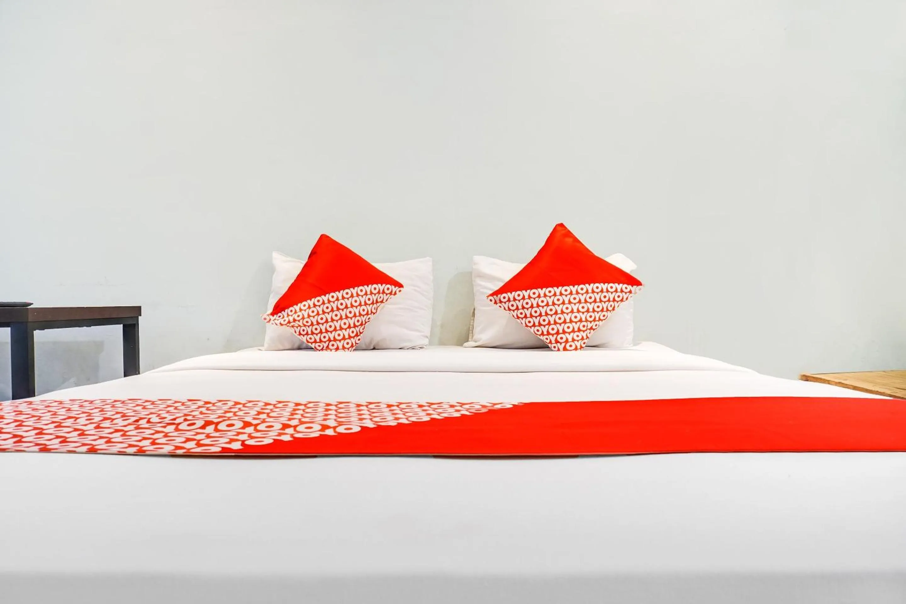 Bedroom, Bed in Hotel O Makassar near Mall Panakukkang formerly Sayang Home Stay