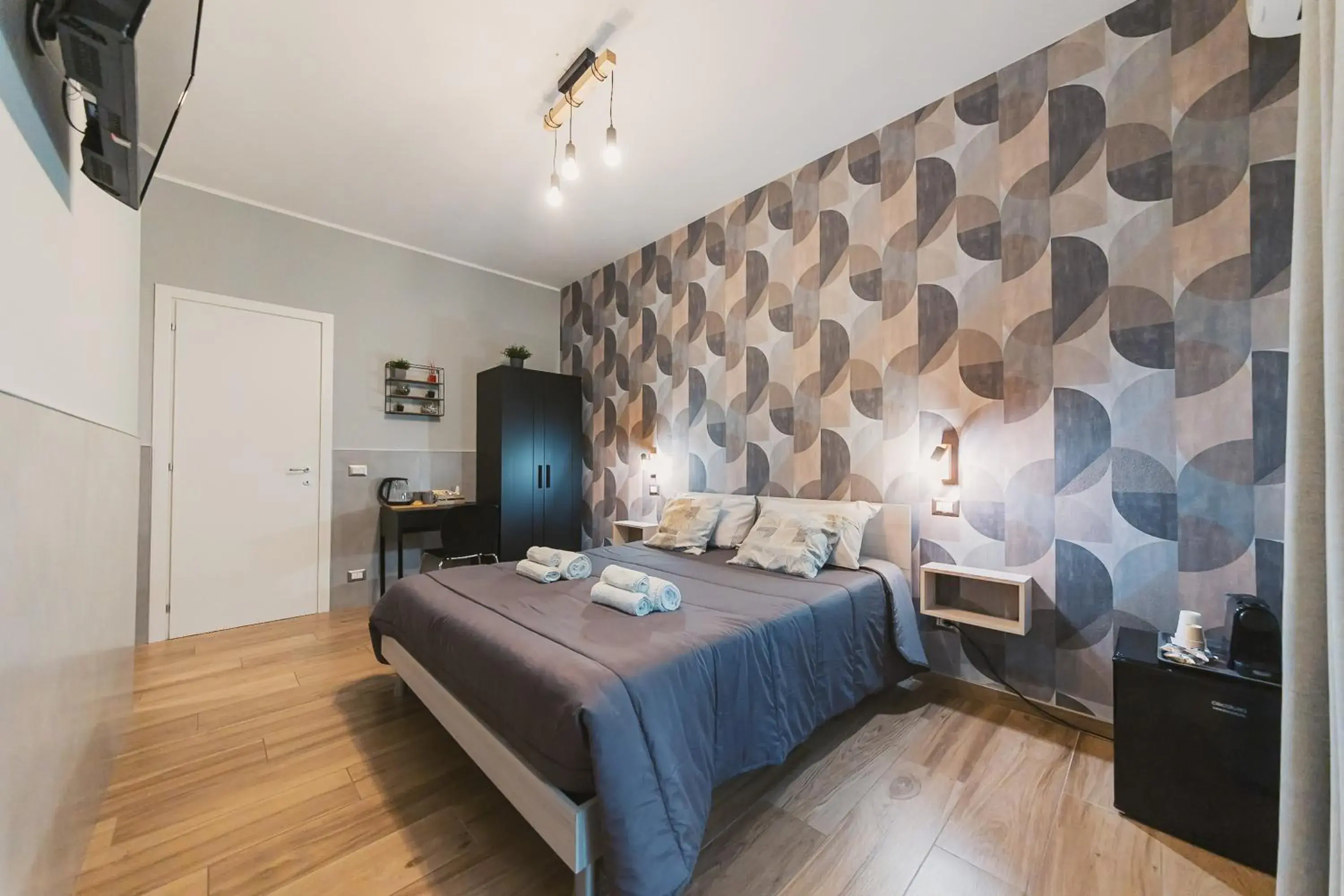 Double Room with Balcony in Apulia Rooms Bari Double Room with Balcony in Apulia Rooms Bari