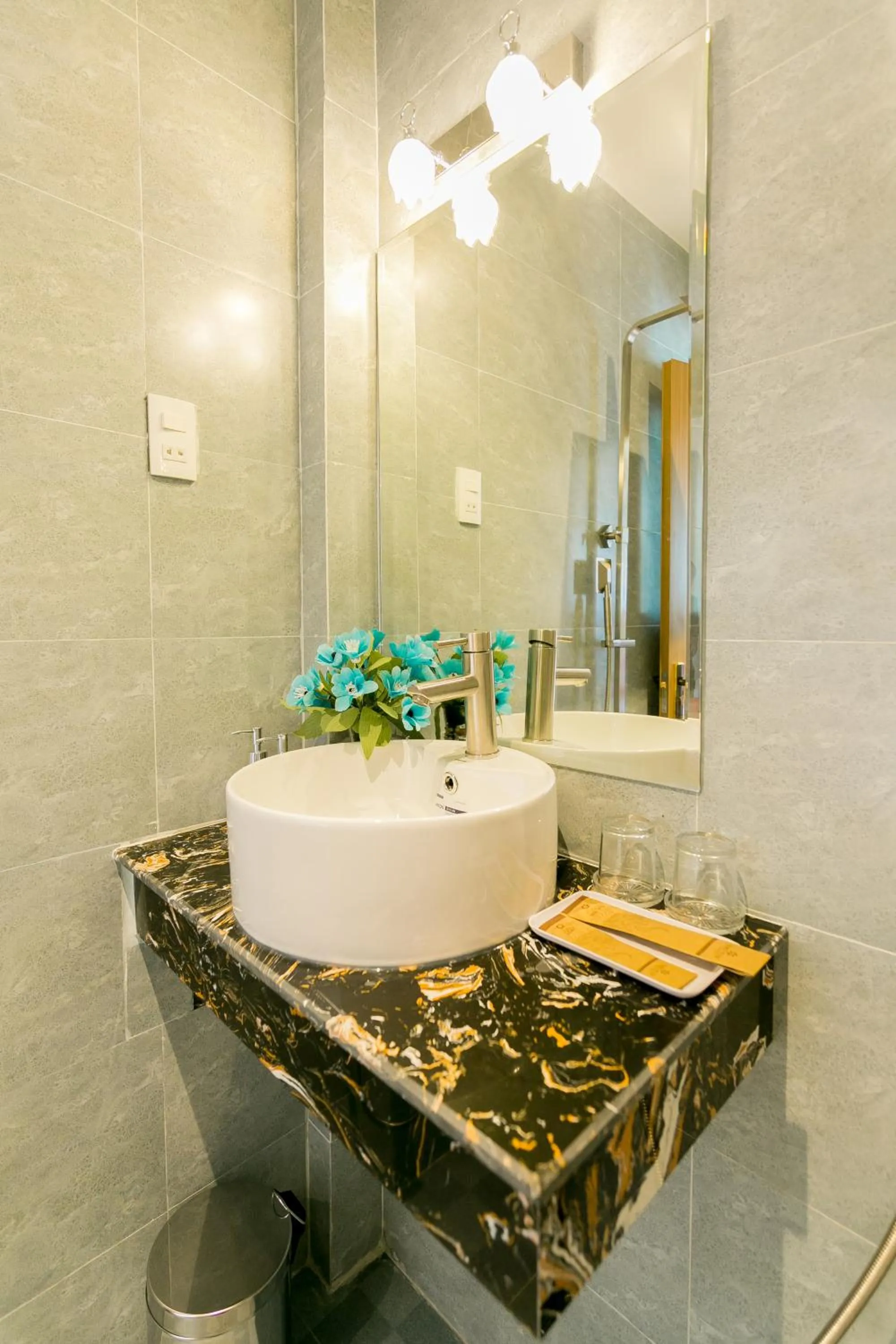 Euro Star Riverside Hotel