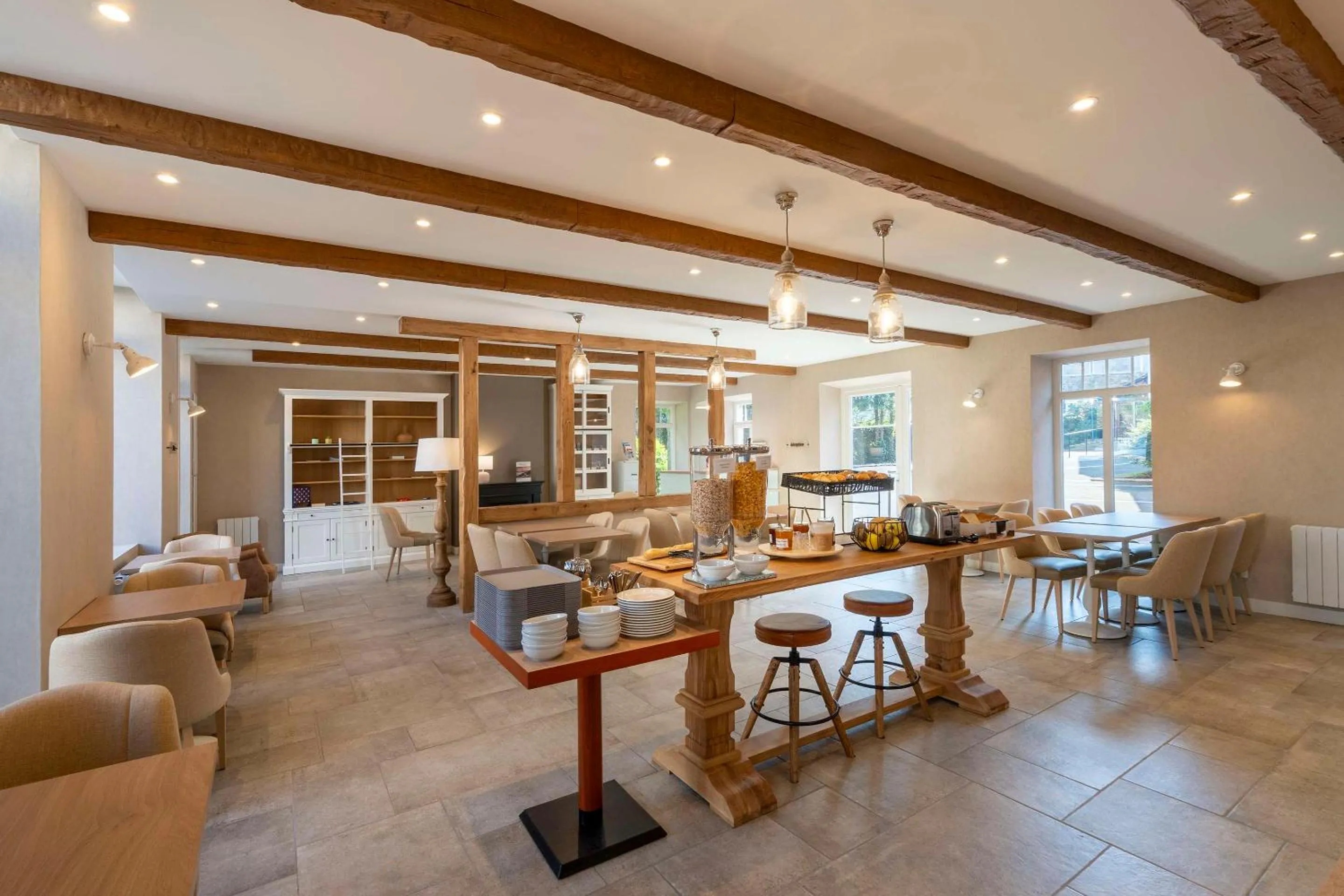 Breakfast in Hôtel Le Galion