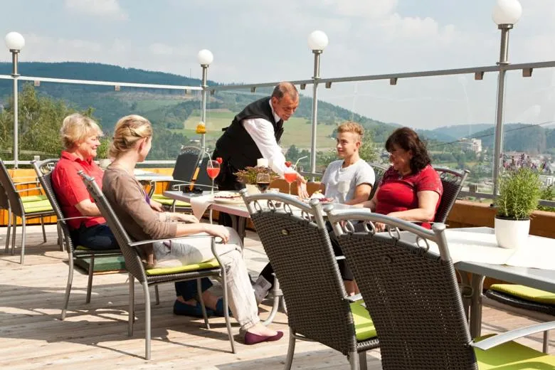 Restaurant/places to eat in Wald Hotel Willingen