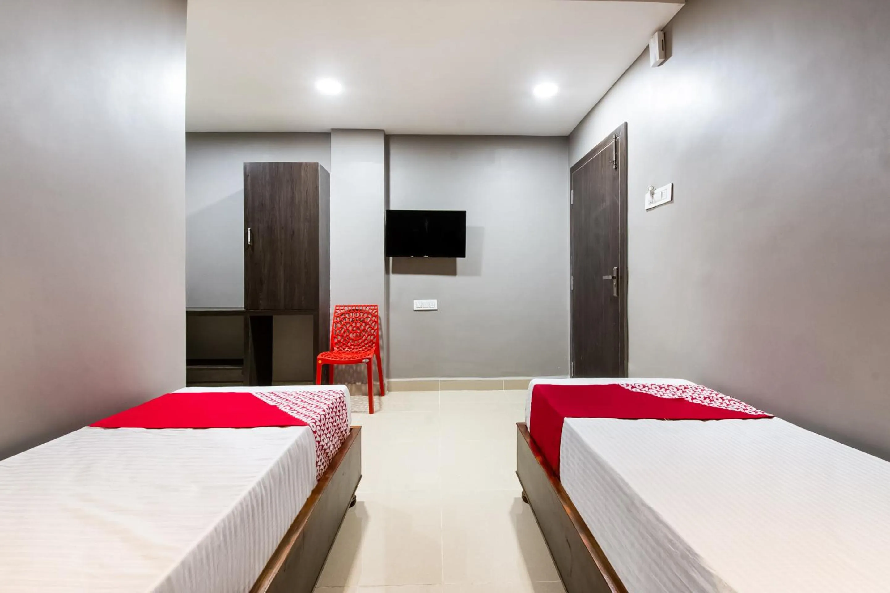 Bedroom, Bed in Hotel O CJ Inn