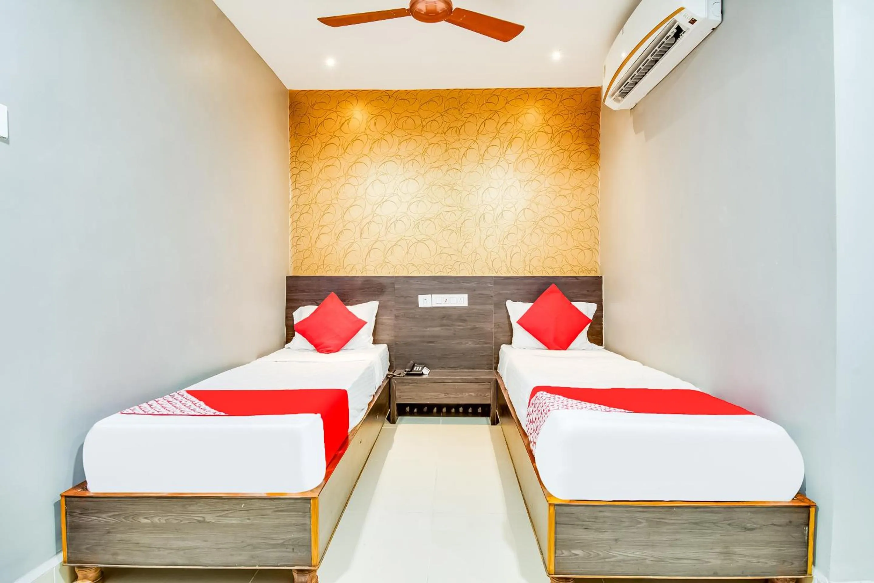 Bedroom, Bed in Hotel O CJ Inn