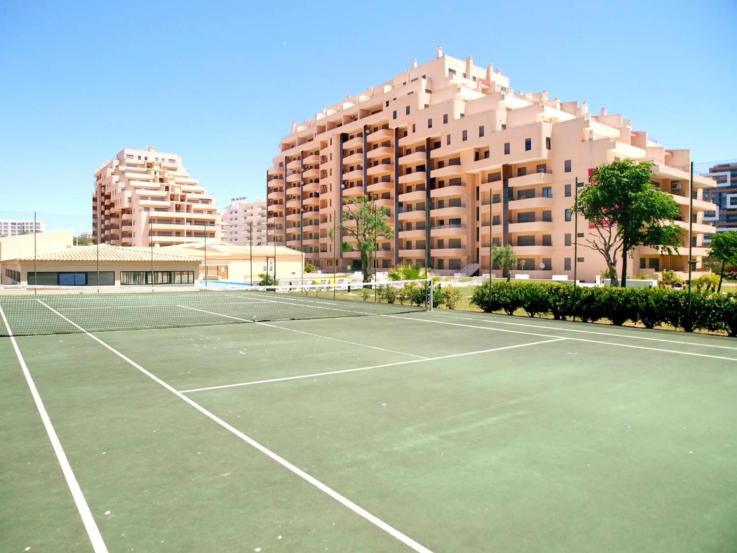 Apartamentos Paraíso Sol da Rocha