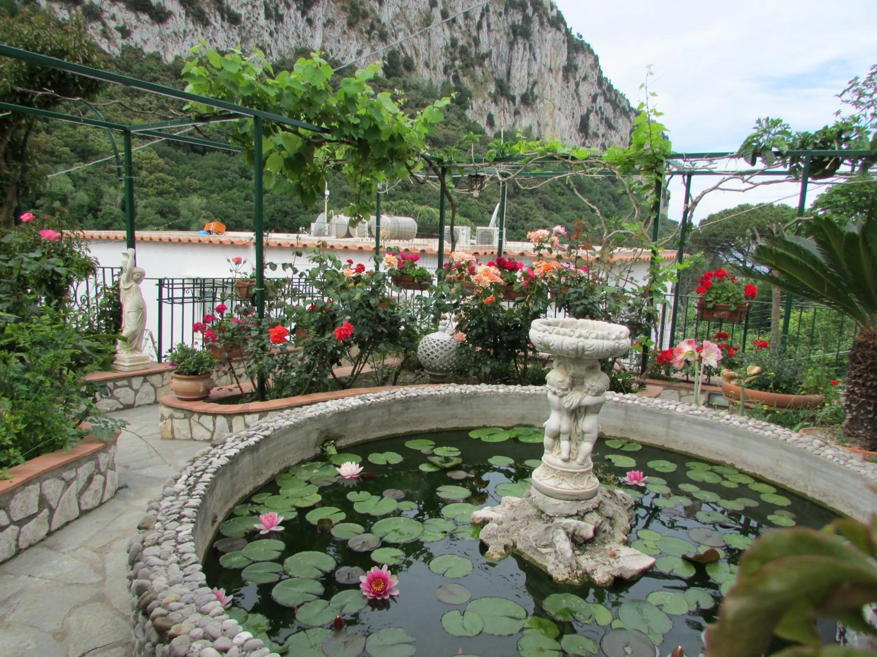 Nearby landmark in Casa Palazzo a Mare