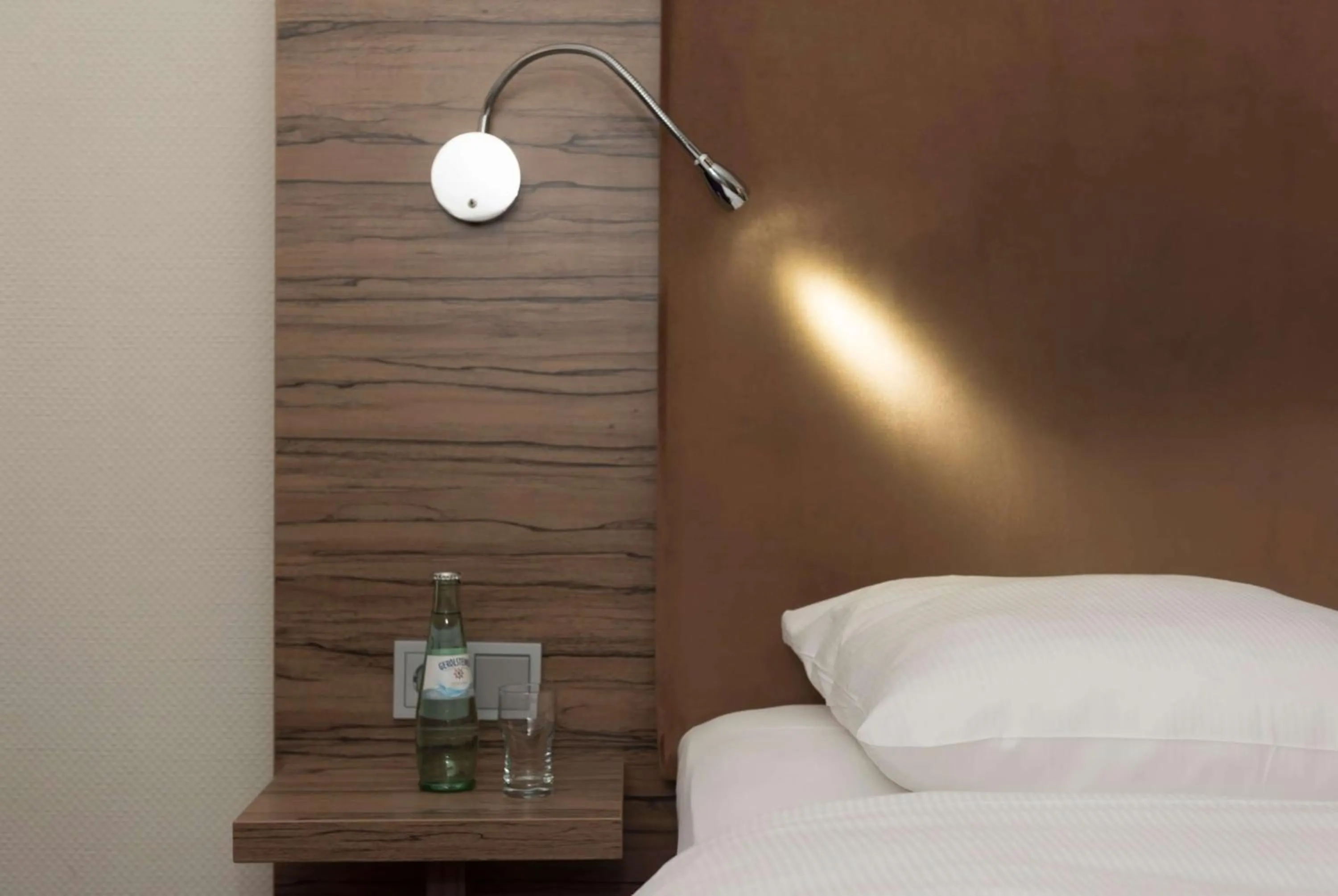 Photo of the whole room in Wyndham Köln