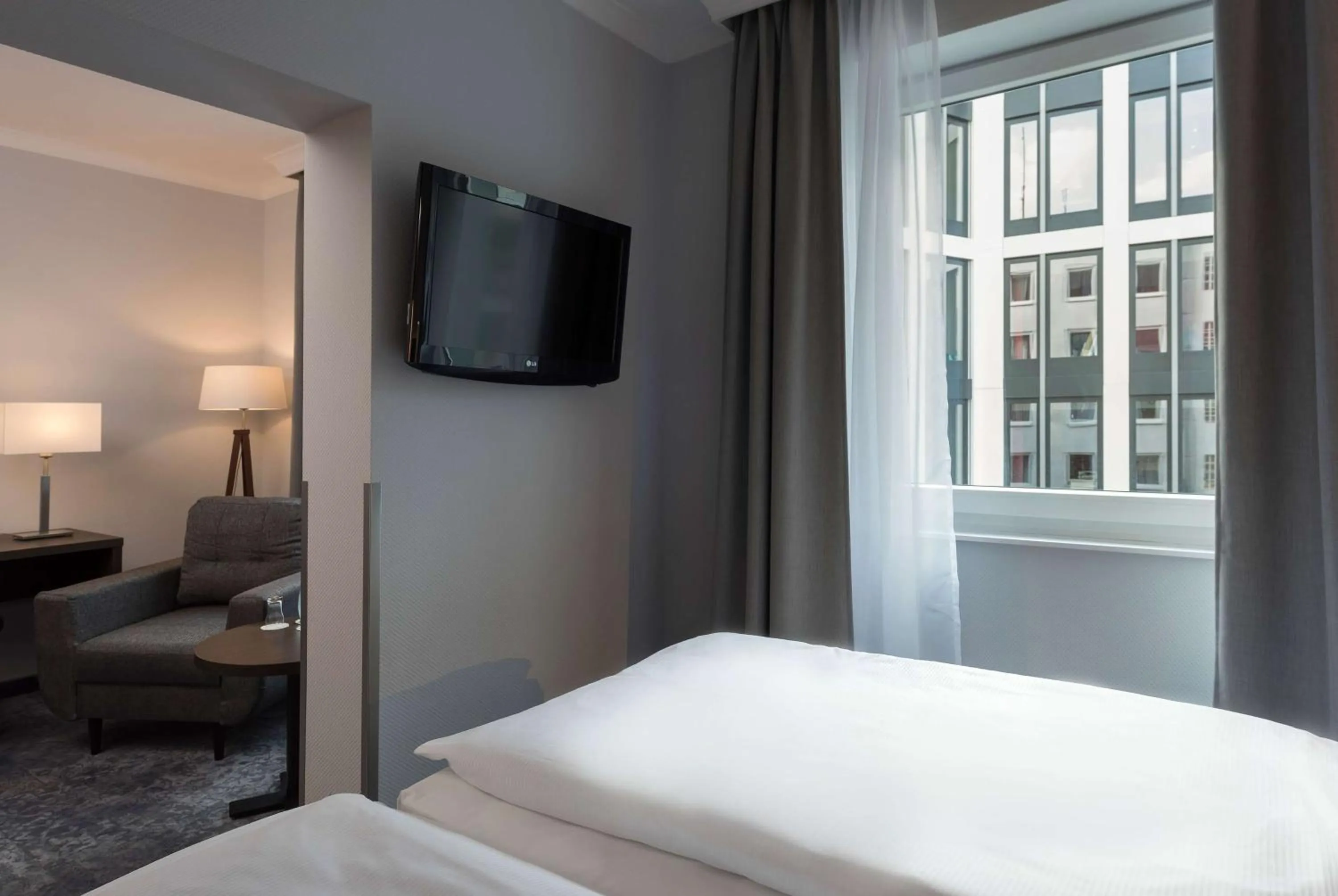 Photo of the whole room in Wyndham Köln