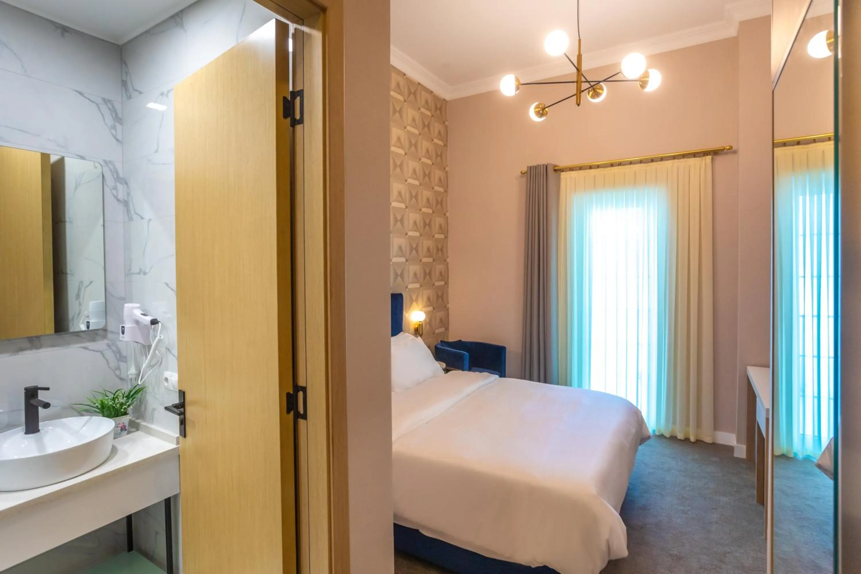 Bed in Newport Hotel Kutaisi