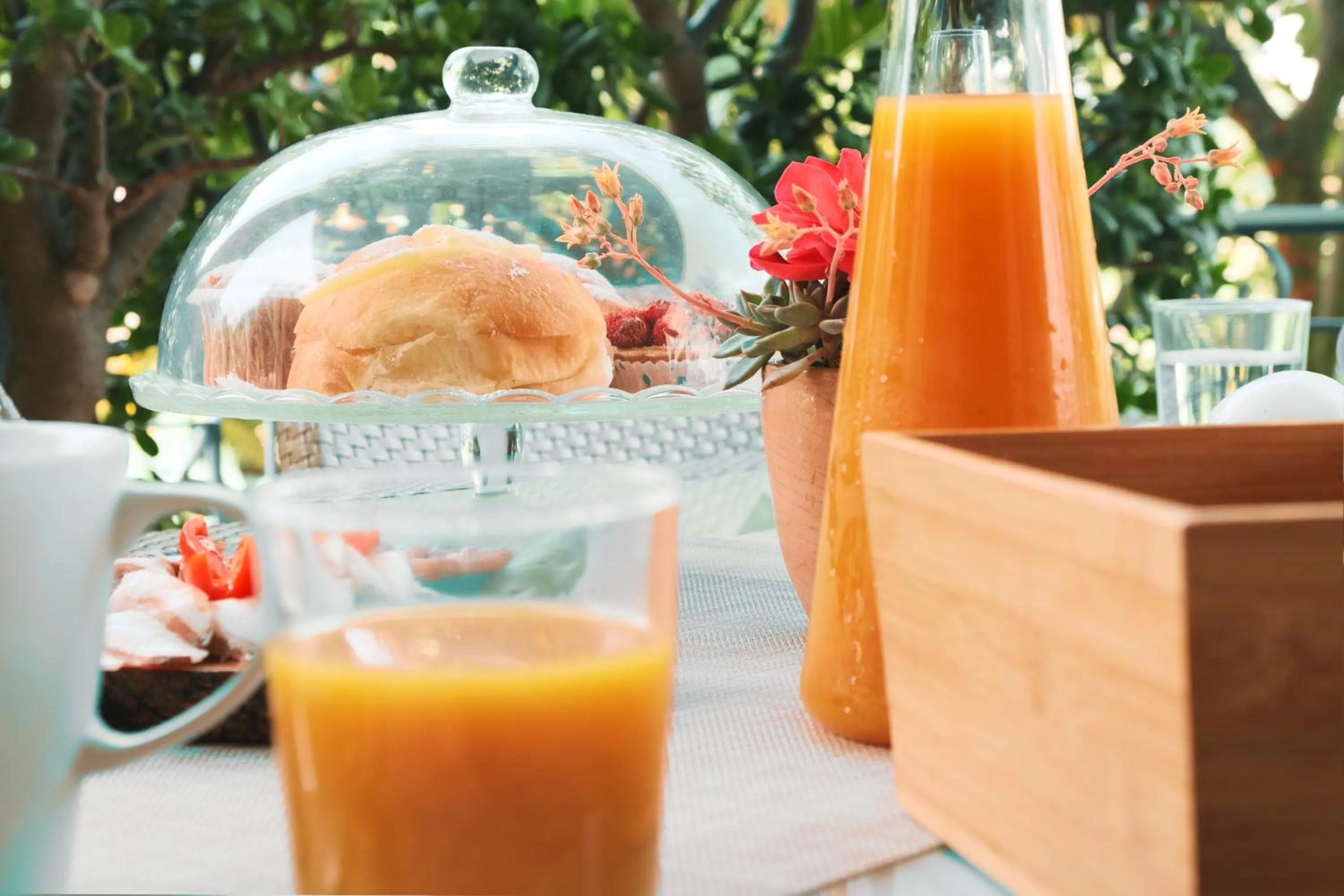 Food and drinks in B&B Maria Grazia