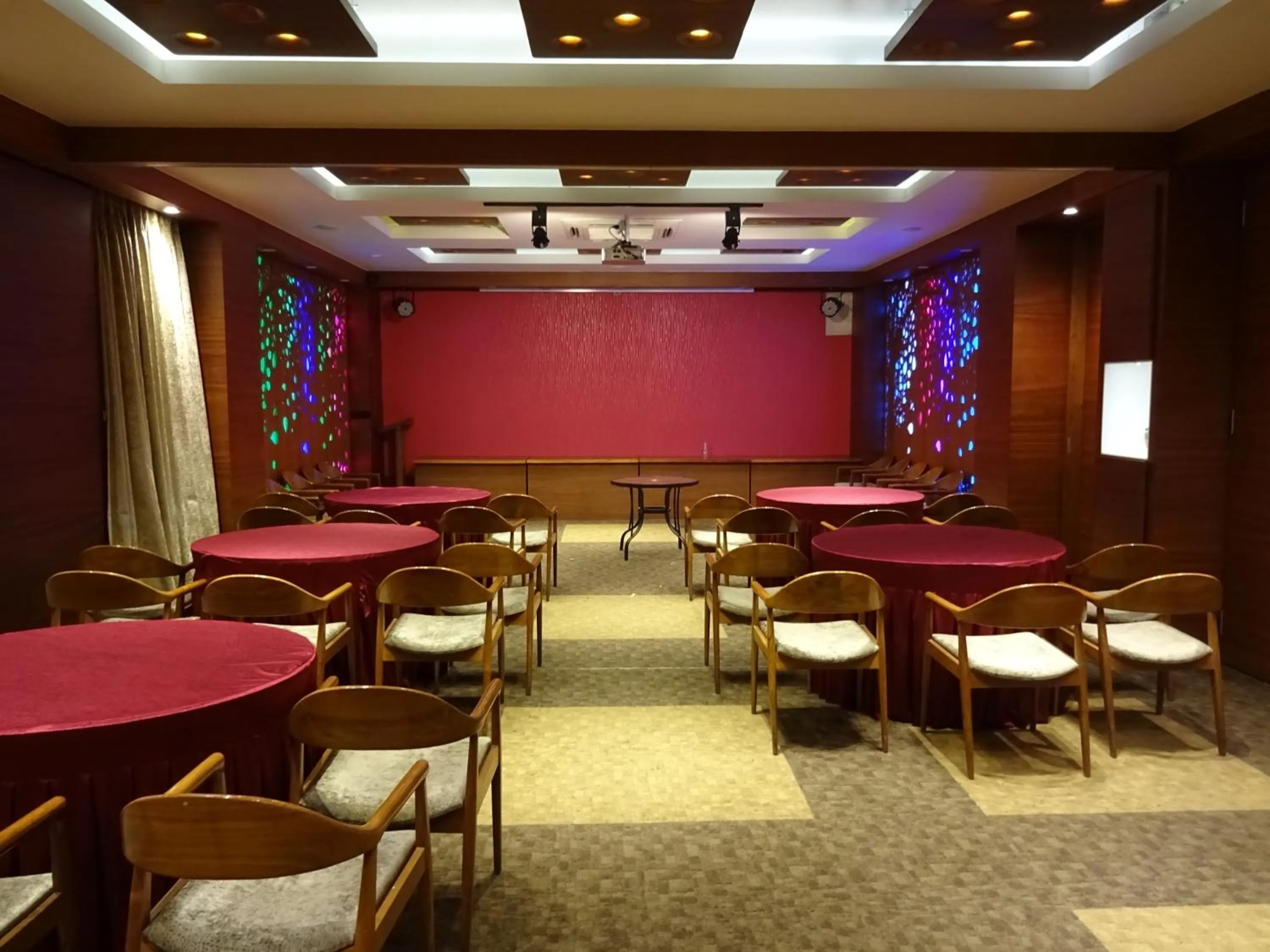 Banquet/Function facilities in Hotel Cosmopolitan