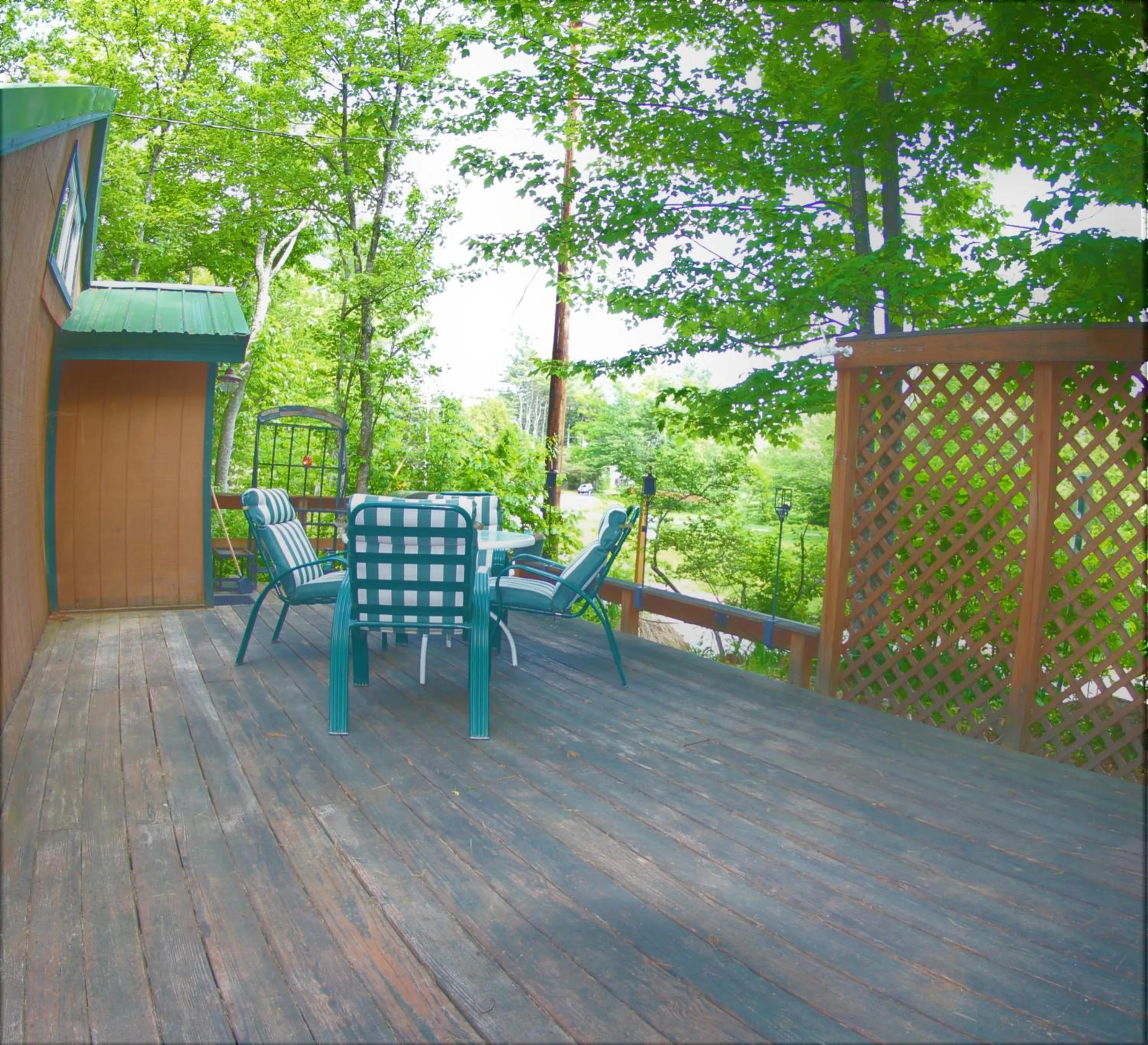 Seating area in Brook Road Cabin