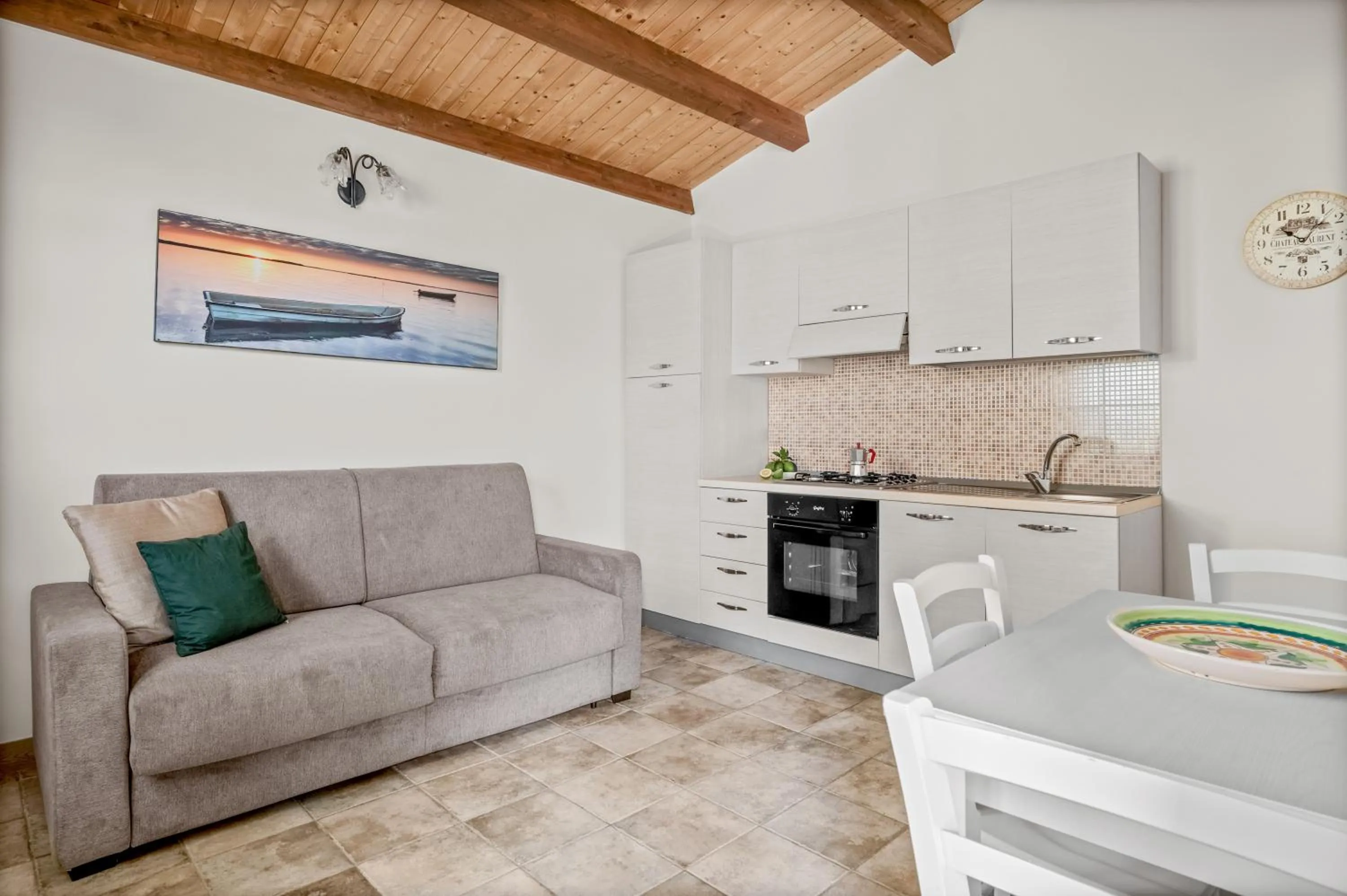 Kitchen or kitchenette in Terra Dei Limoni