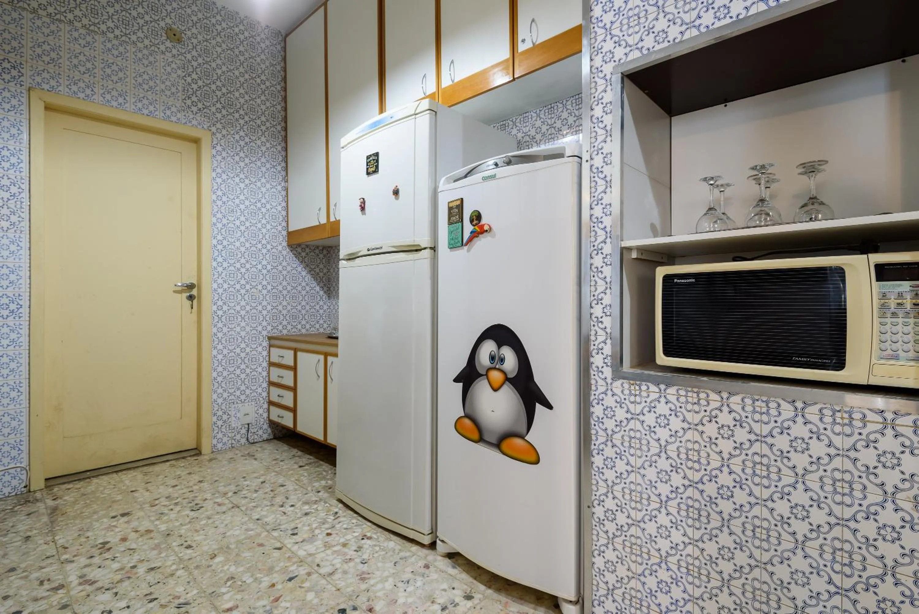 kitchen in Santa Teresa Junto à Natureza