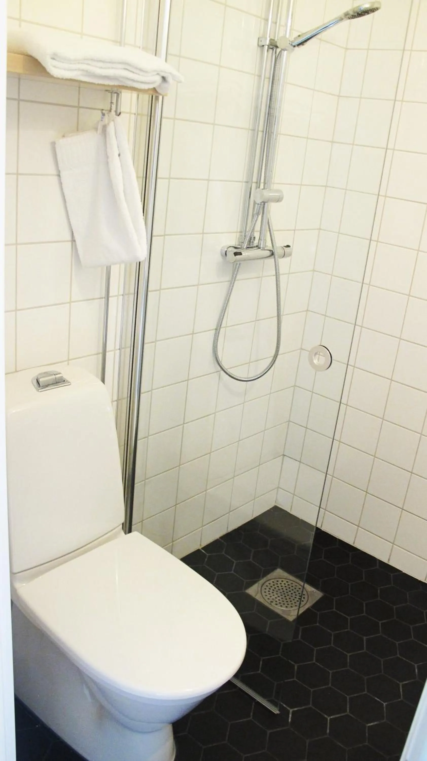 Bathroom in Hotel Akerlund