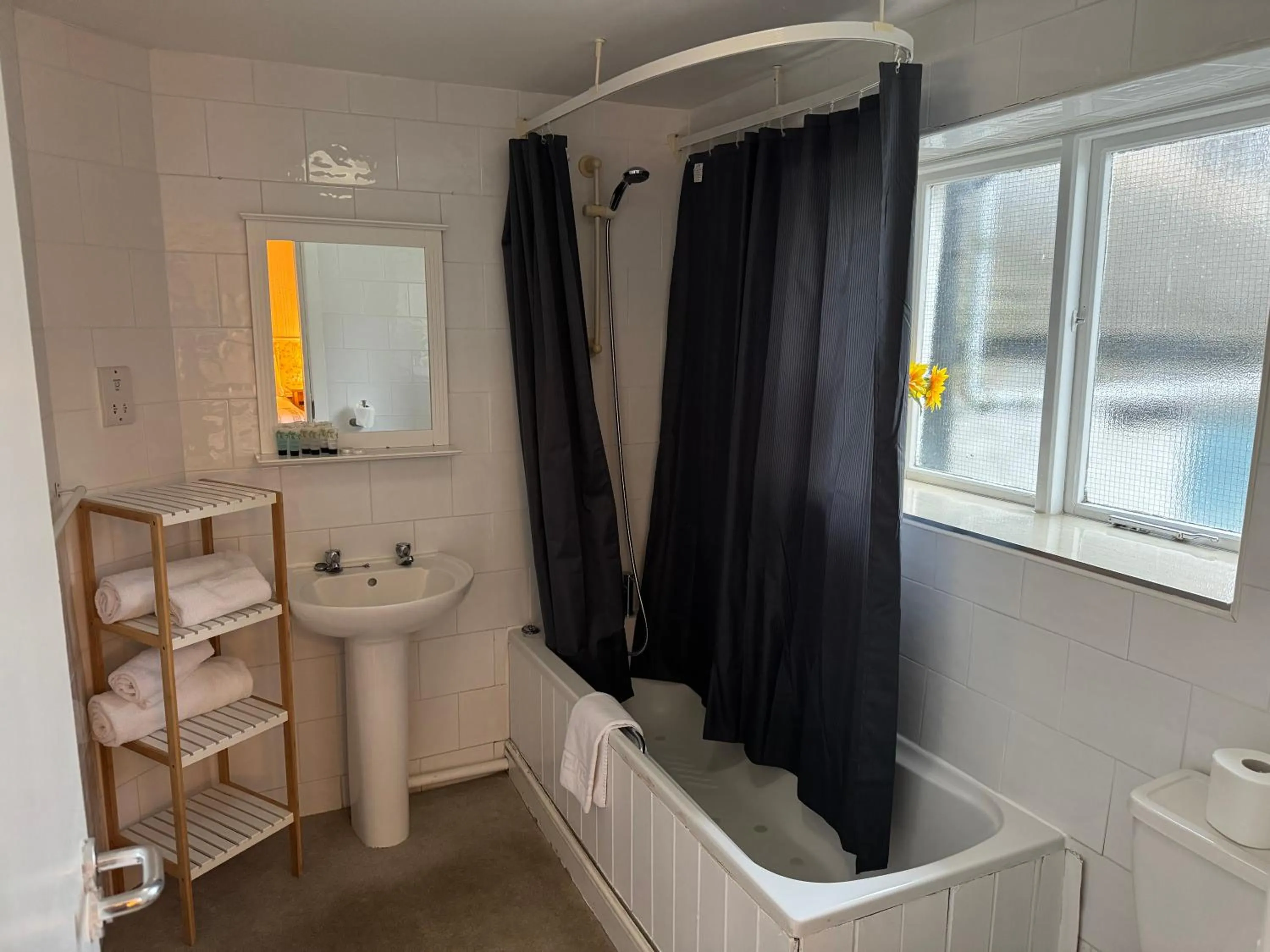 Bathroom in The Black Swan Hotel