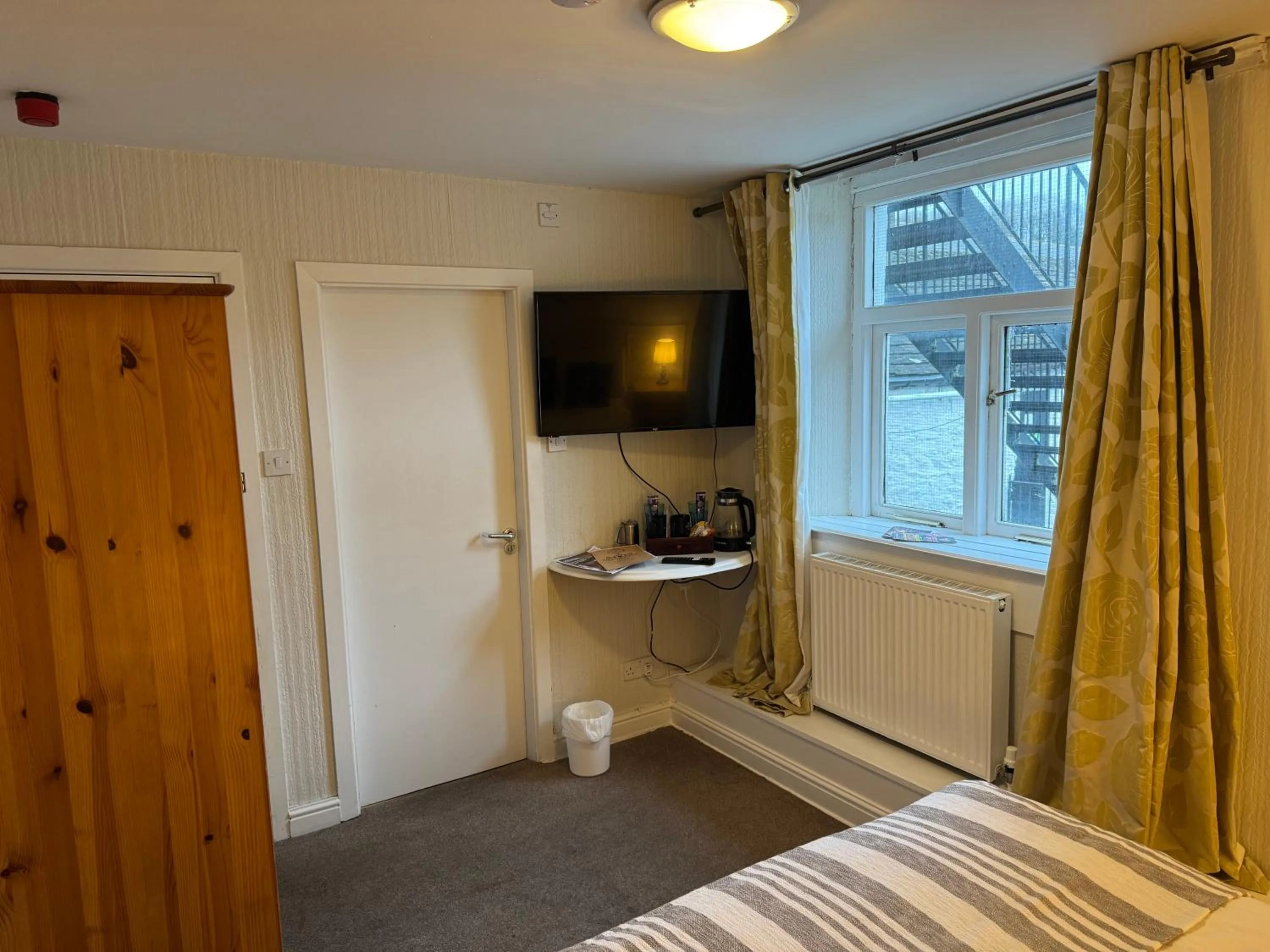 The Black Swan Hotel