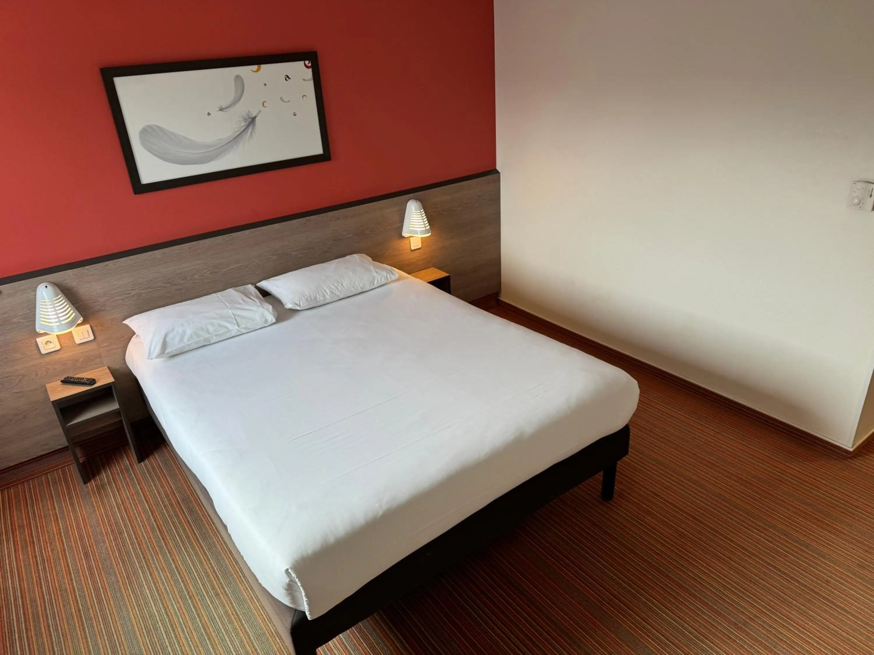Bed in Ace Hotel Valence