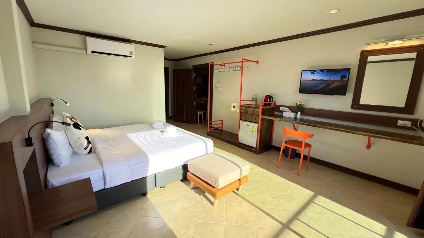 Bed in My Friend's House Karon