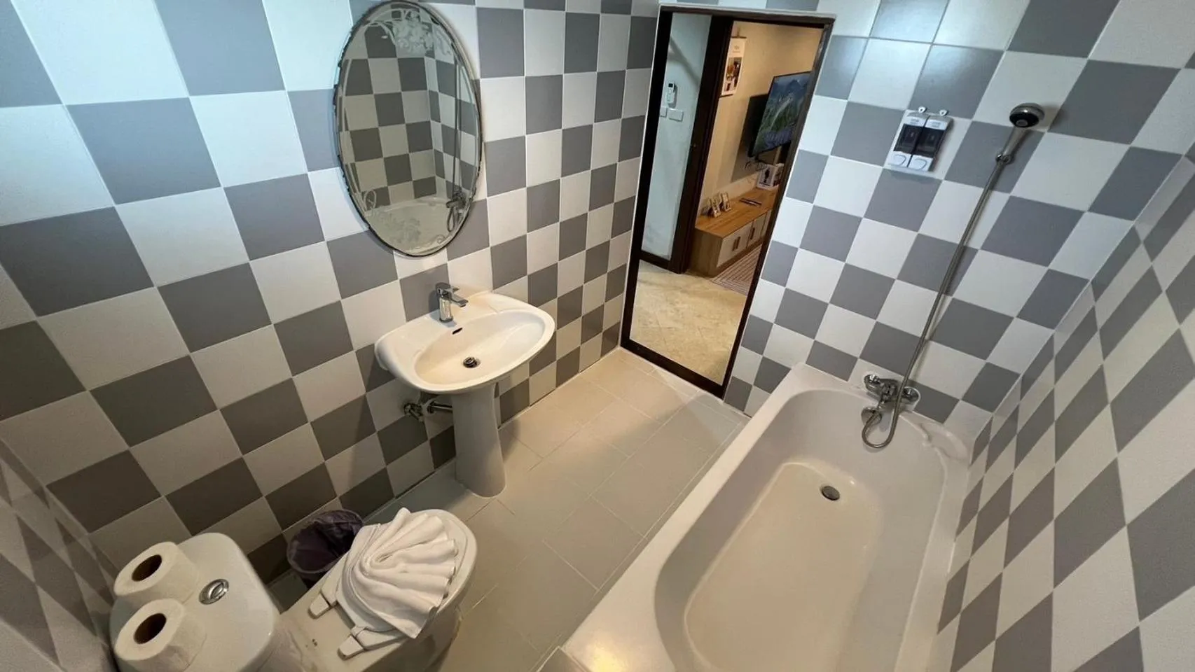 My Friend's House Karon