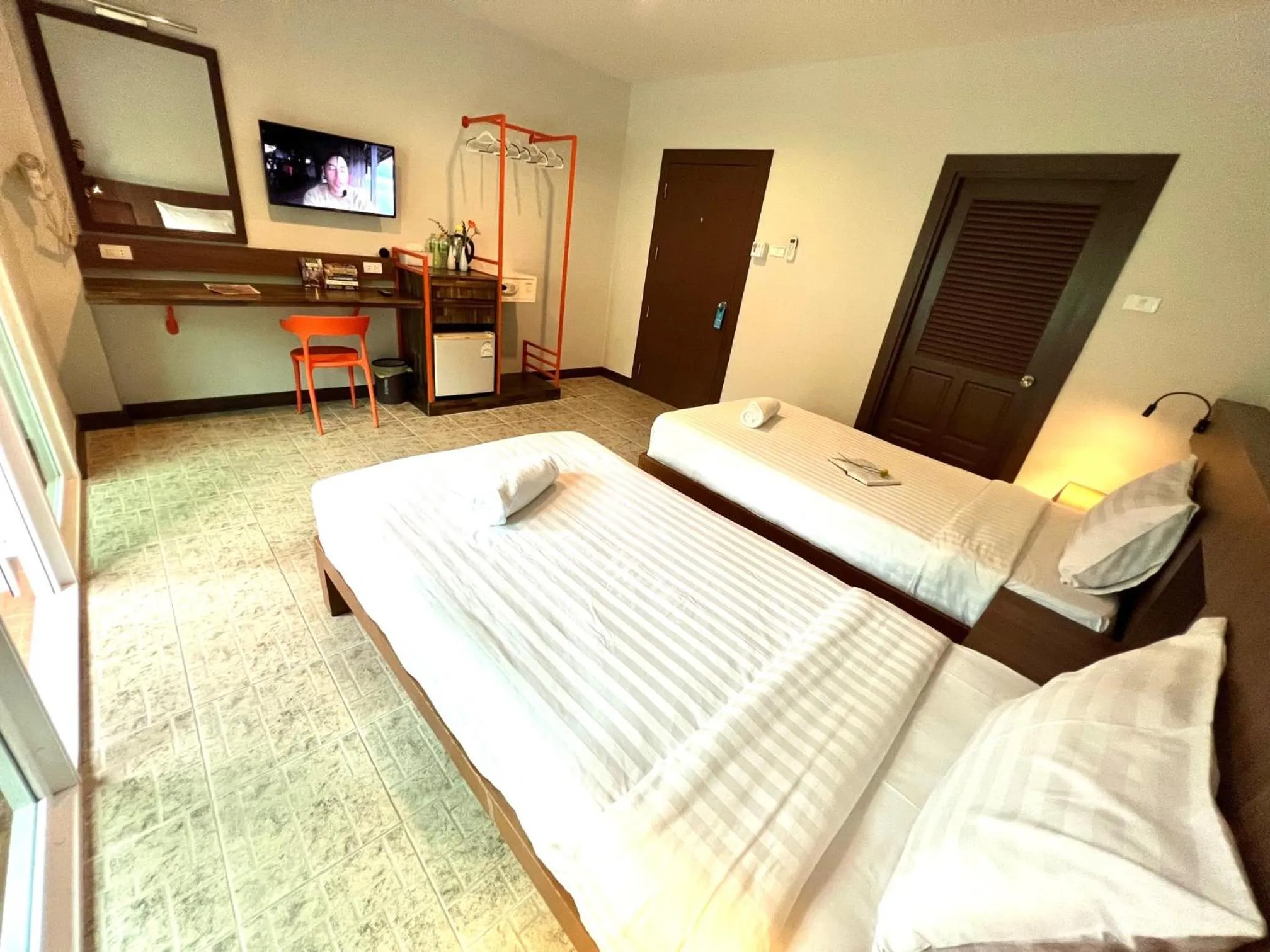 Bed in My Friend's House Karon