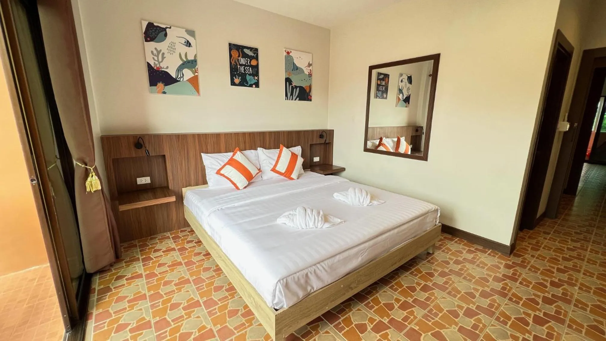 Bed in My Friend's House Karon