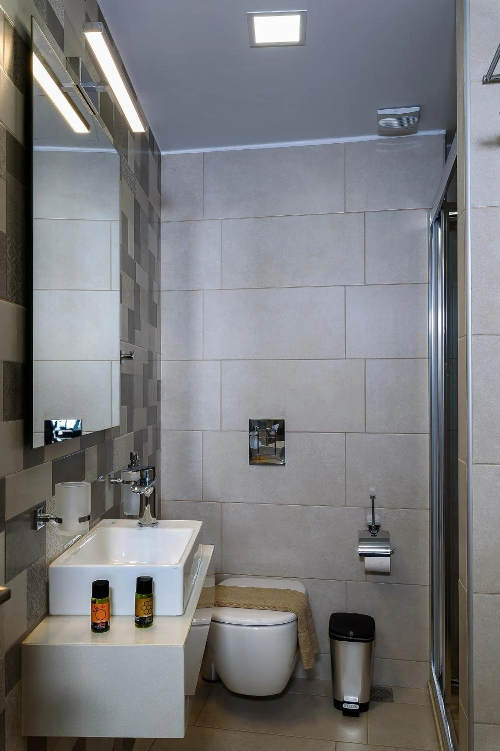 Toilet in Sunset Elafonisi Apartments