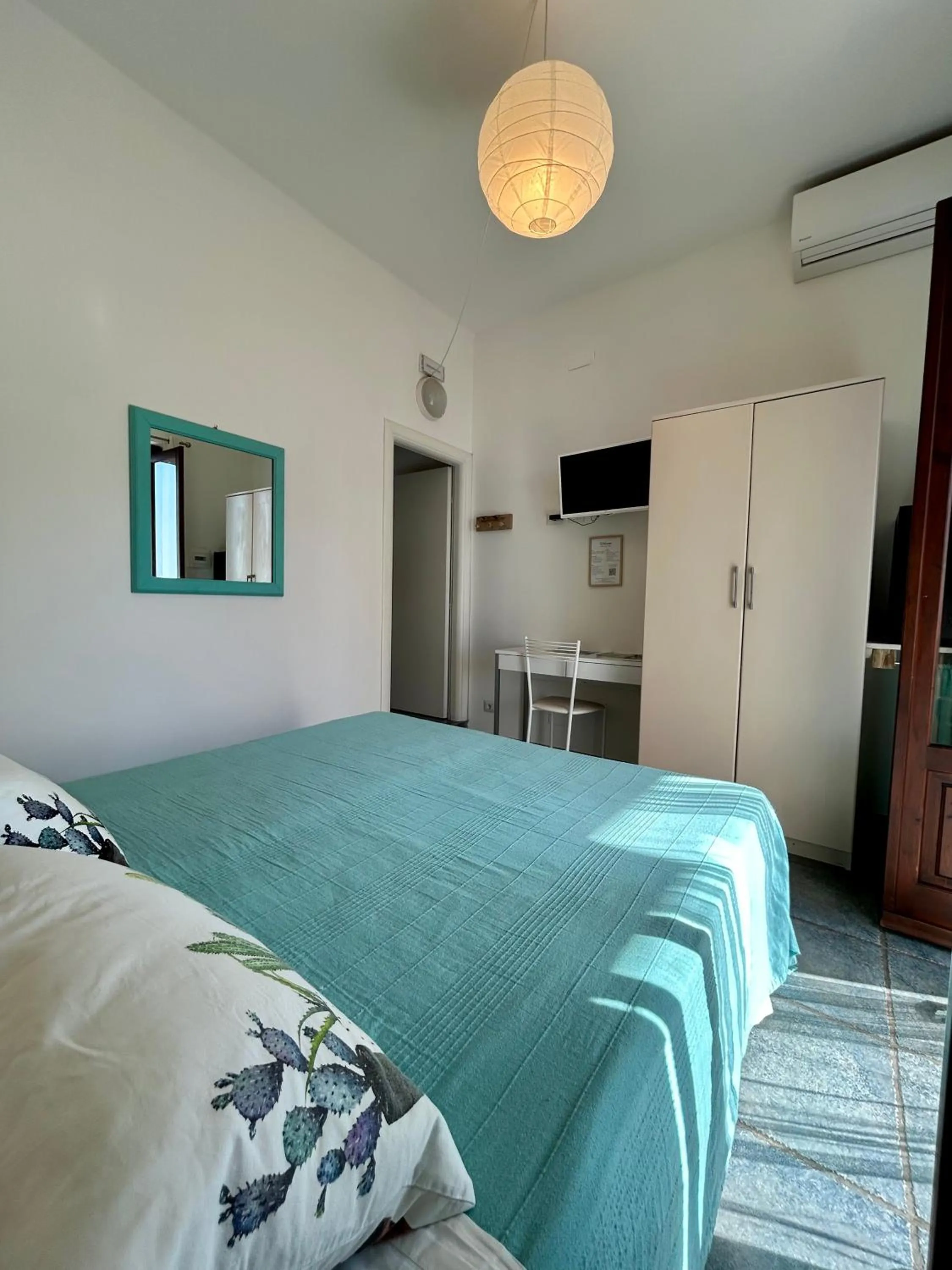 Bed in Arcobaleno Tropea centro