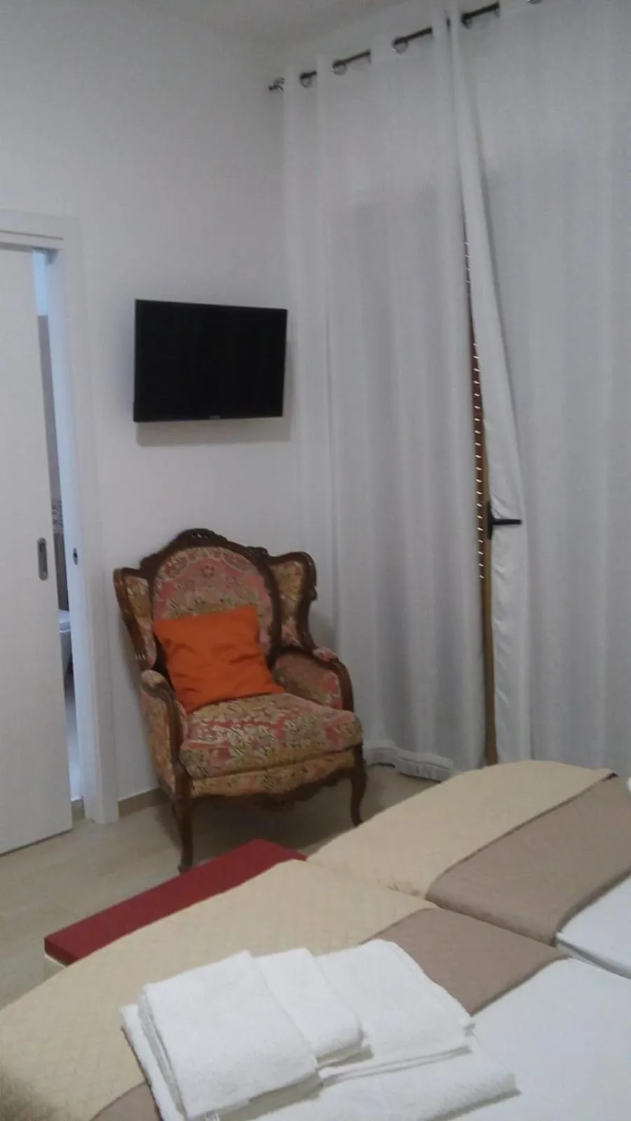 Photo of the whole room in Daniela B&B