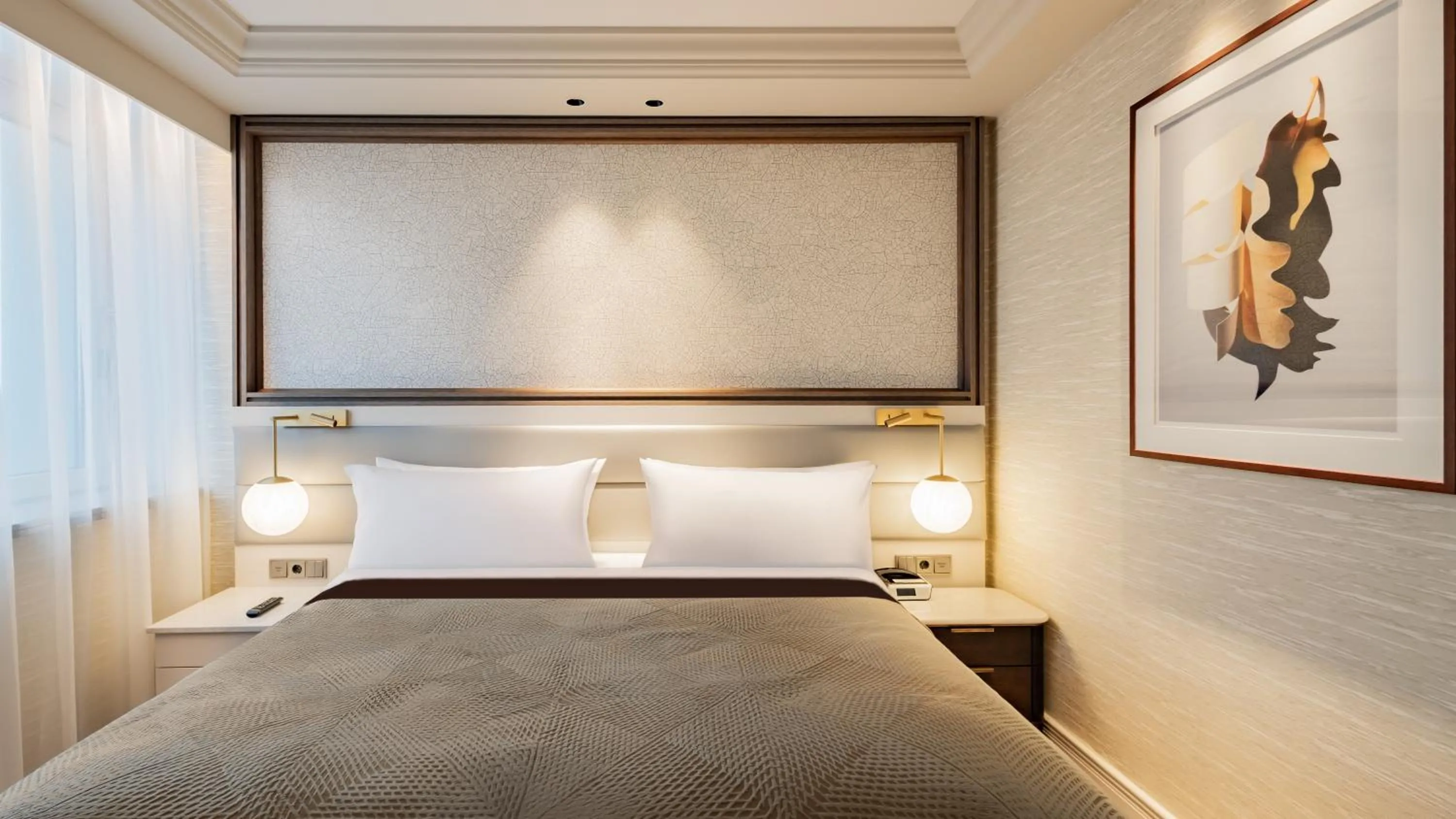 Bed in InterContinental Berlin by IHG