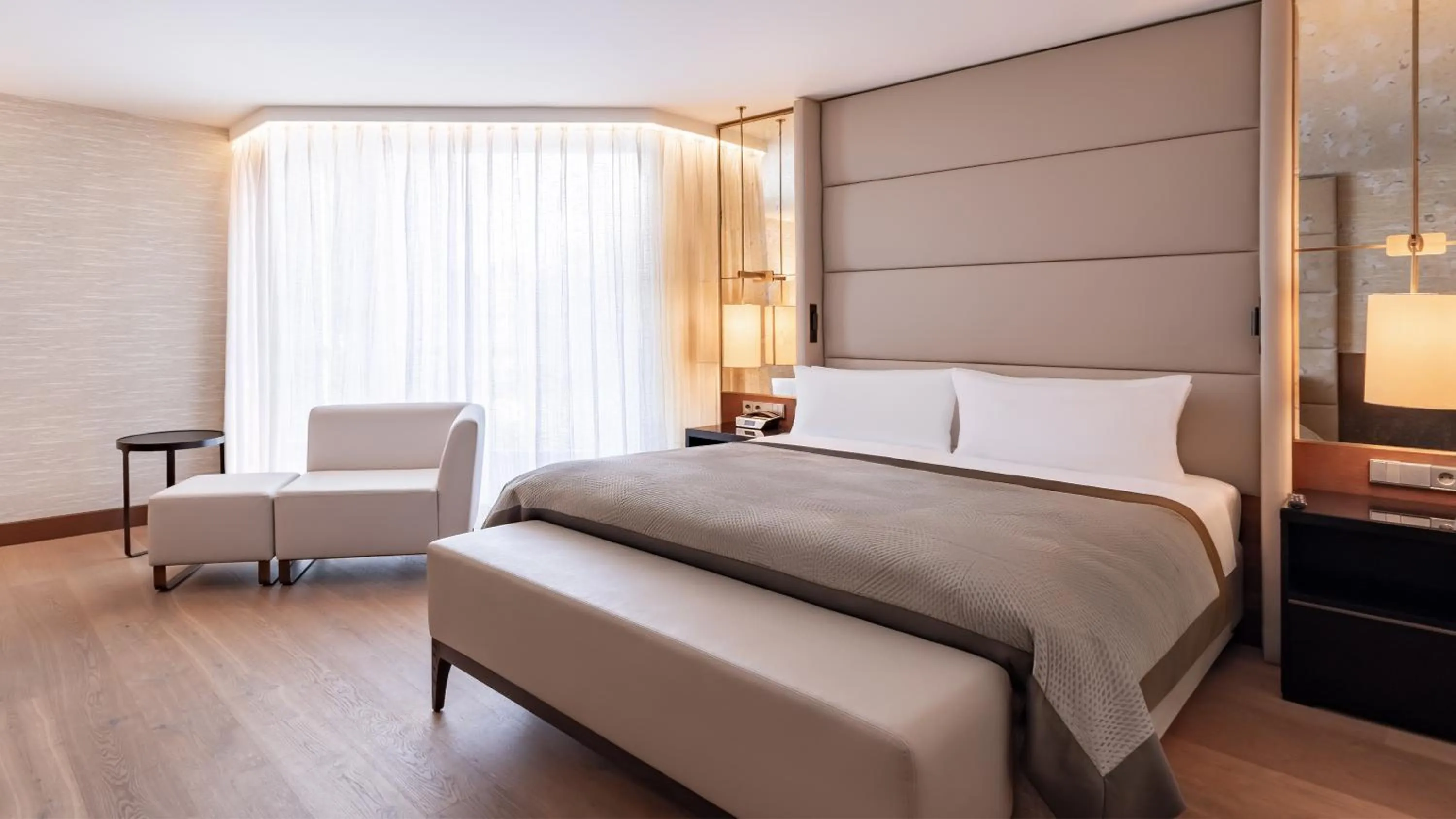 Bed in InterContinental Berlin by IHG
