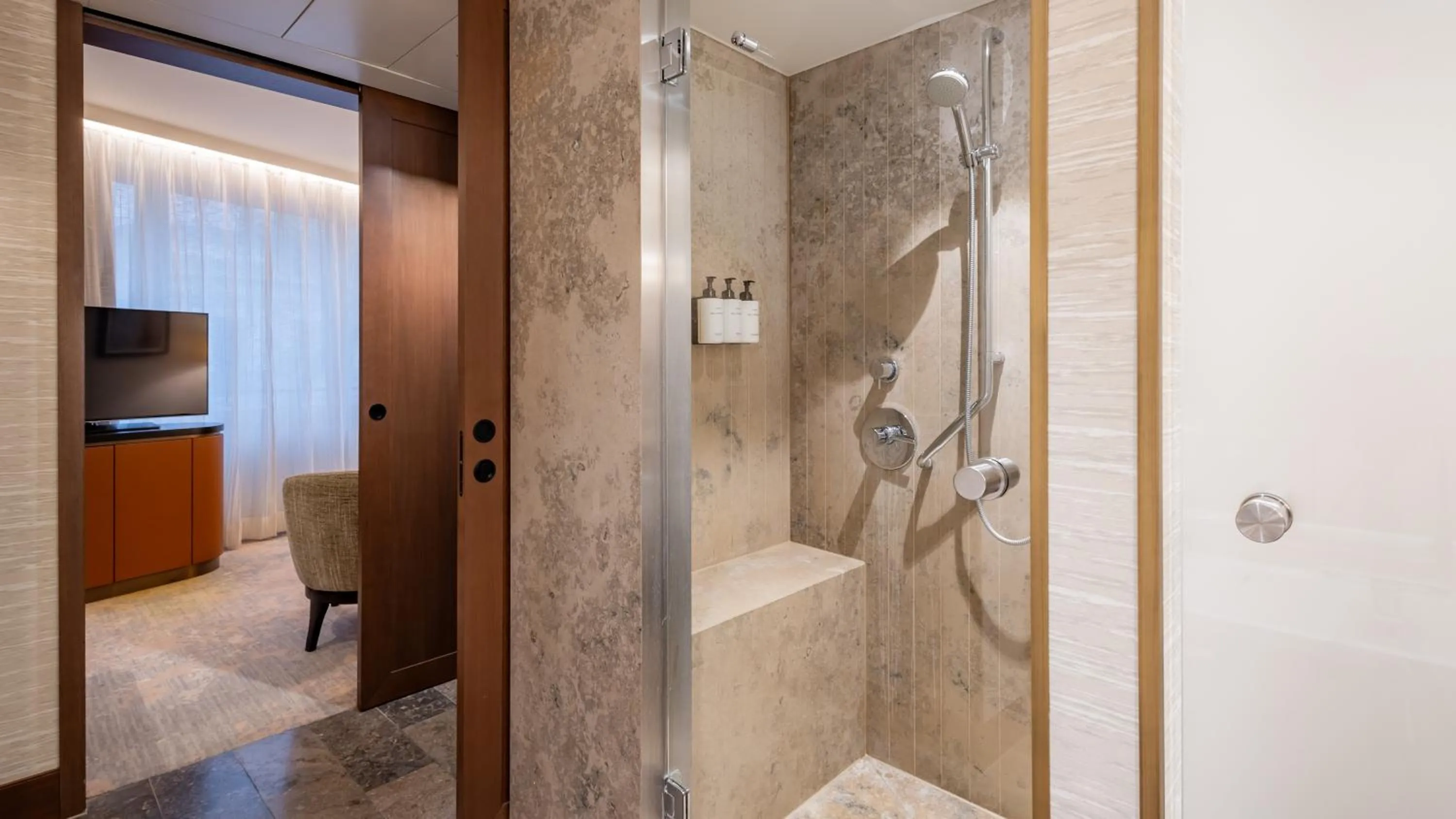 Shower in InterContinental Berlin by IHG