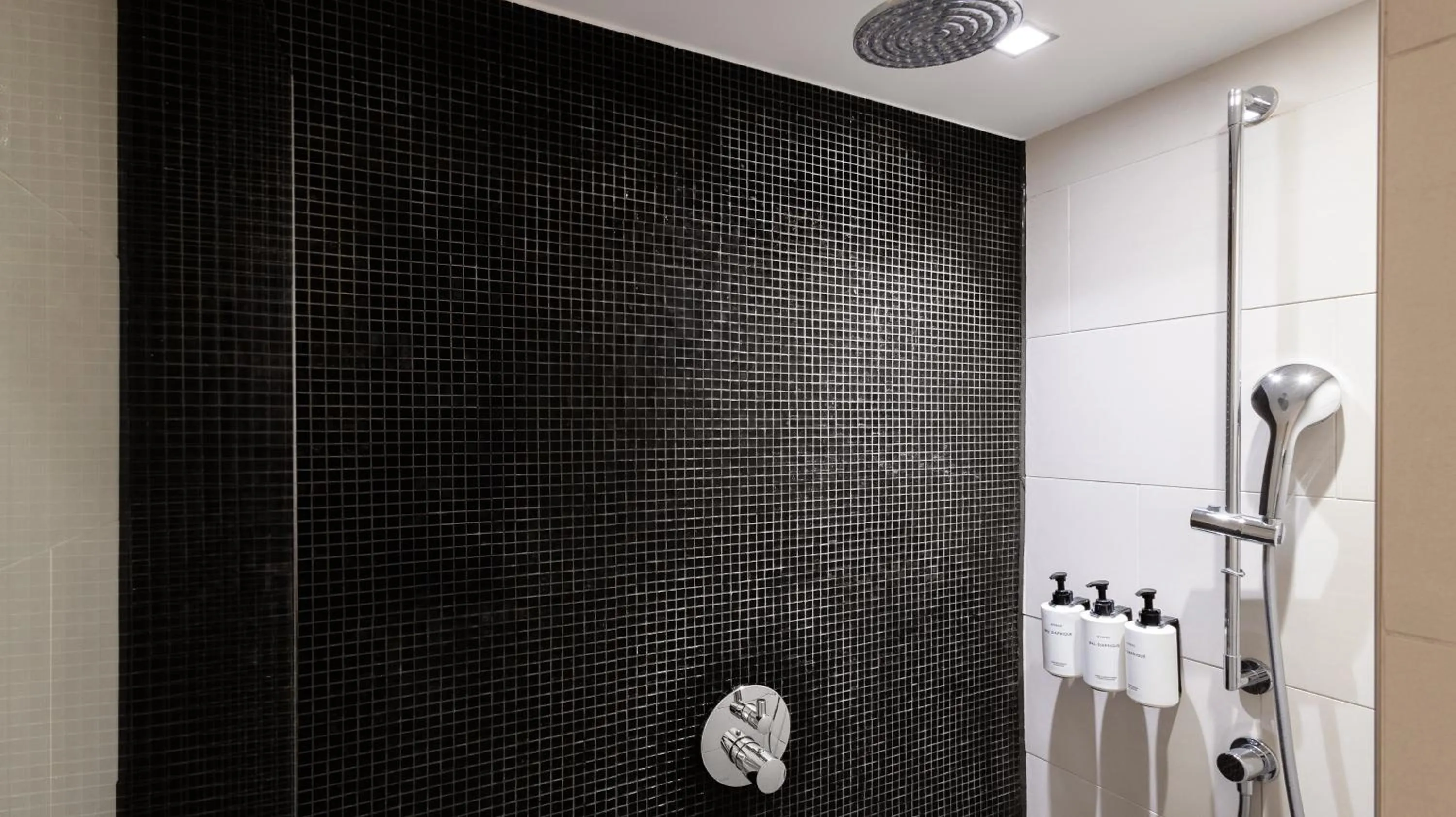 Shower in InterContinental Berlin by IHG