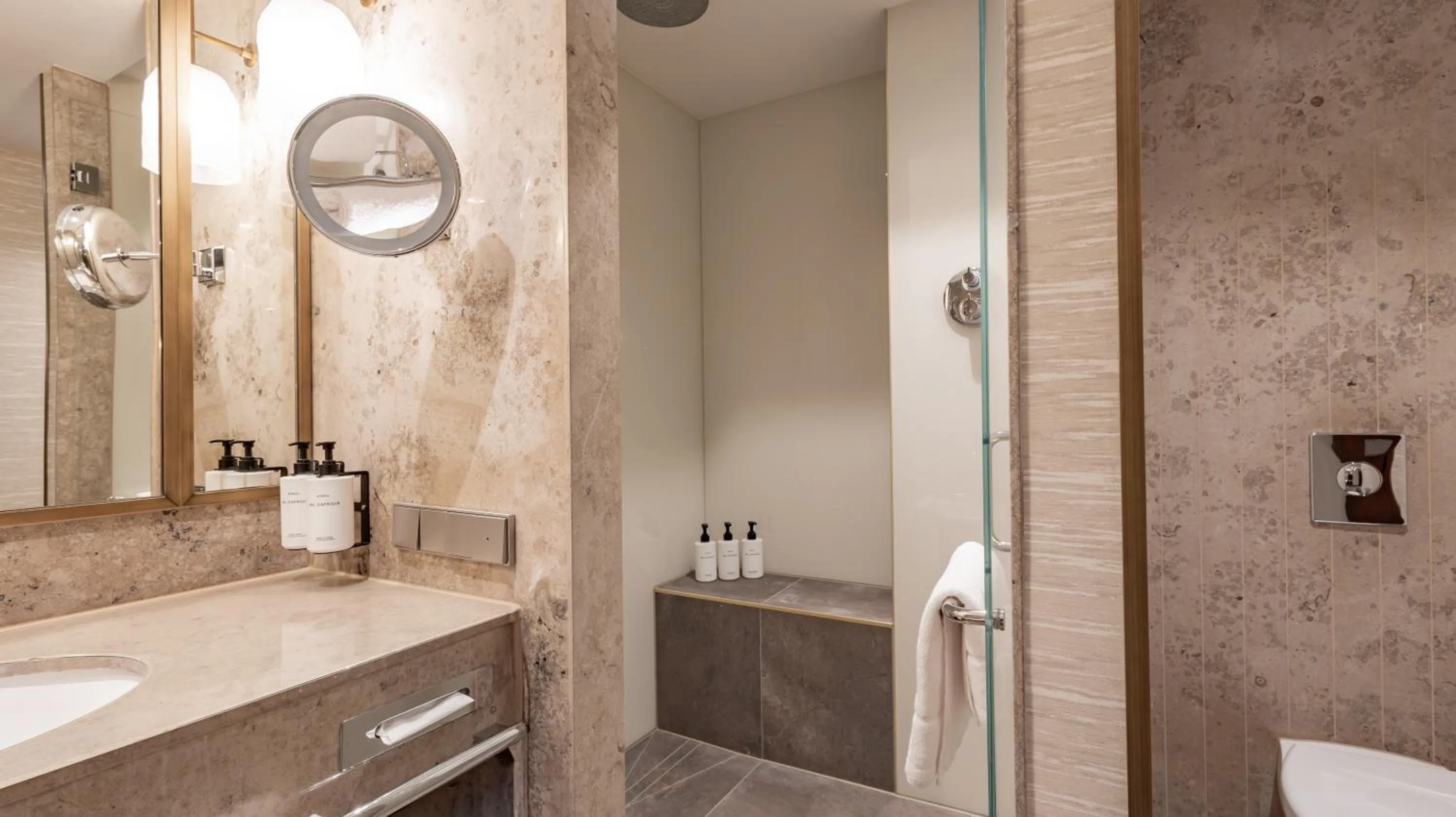 Shower in InterContinental Berlin by IHG
