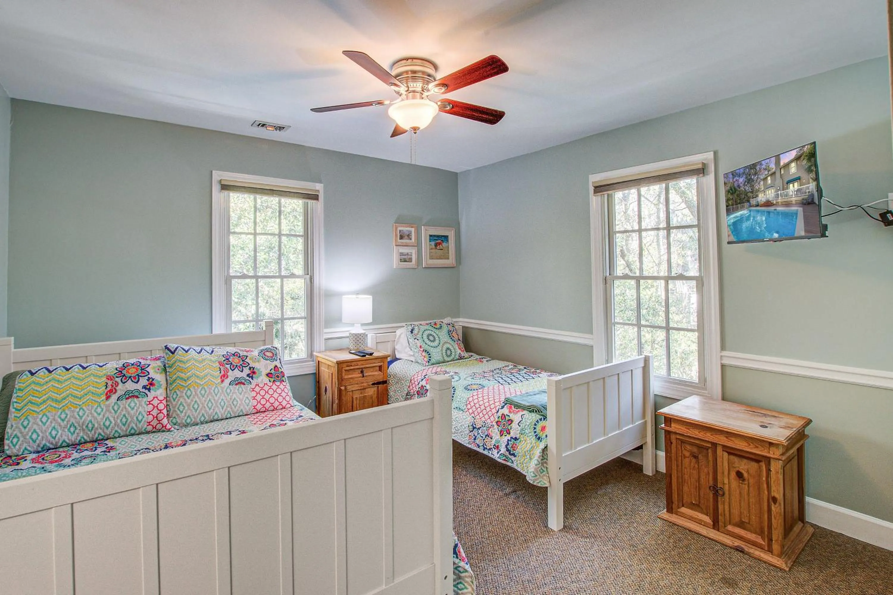 Bed in Conifer Lane 134